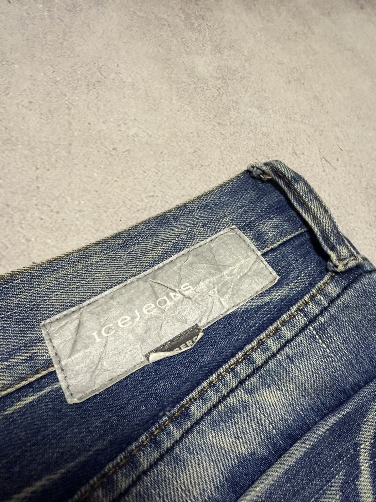 Iceberg × Japanese Brand Vintage Iceberg Jeans Denim Pants Distressed Washed Straight Size US 32 / EU 48 - 11 Thumbnail