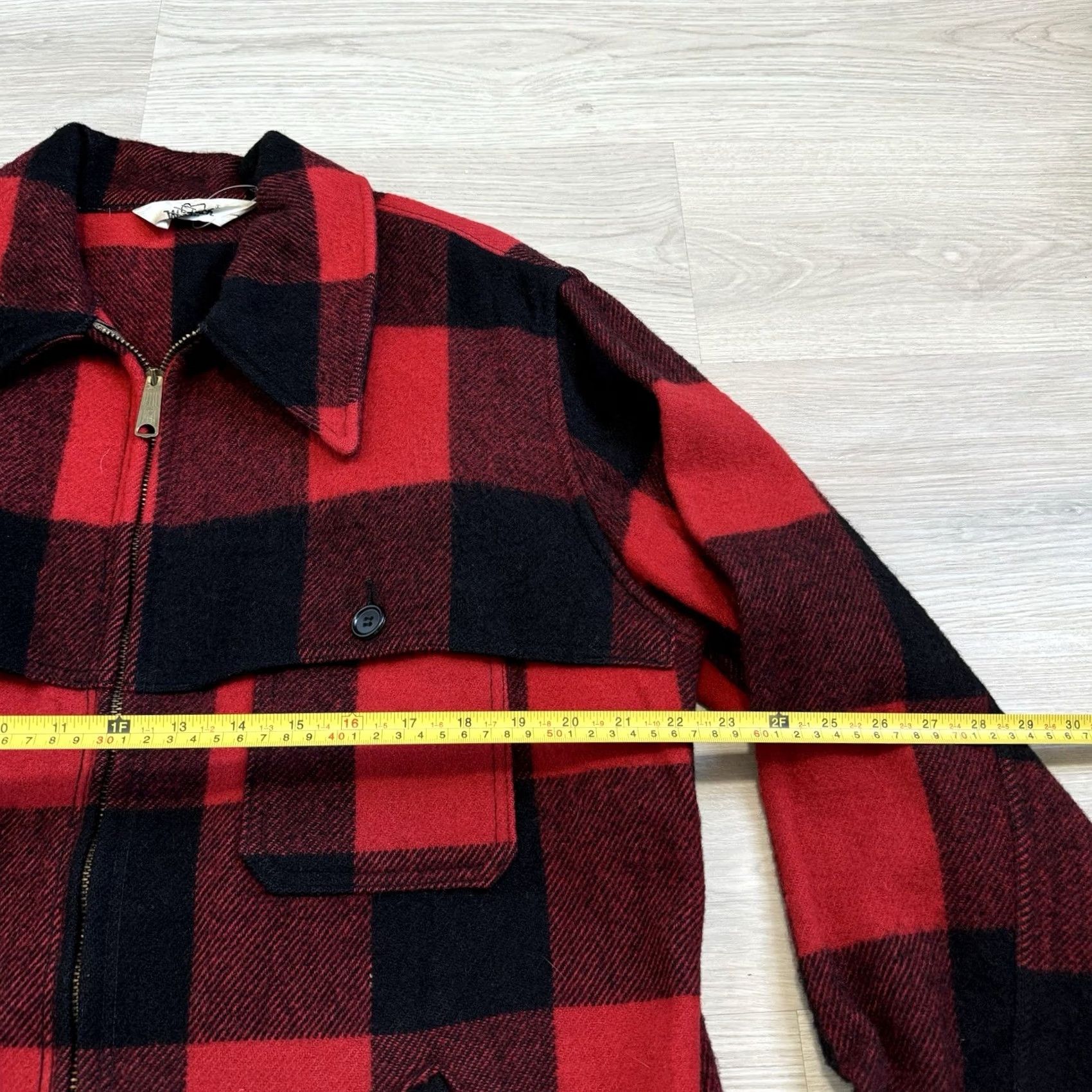 Vintage VINTAGE Woolrich Jacket Mid-Length Full Zip Plaid Wool Red Black Buffalo Coat Sz L Mens Size US L / EU 52-54 / 3 - 7 Thumbnail