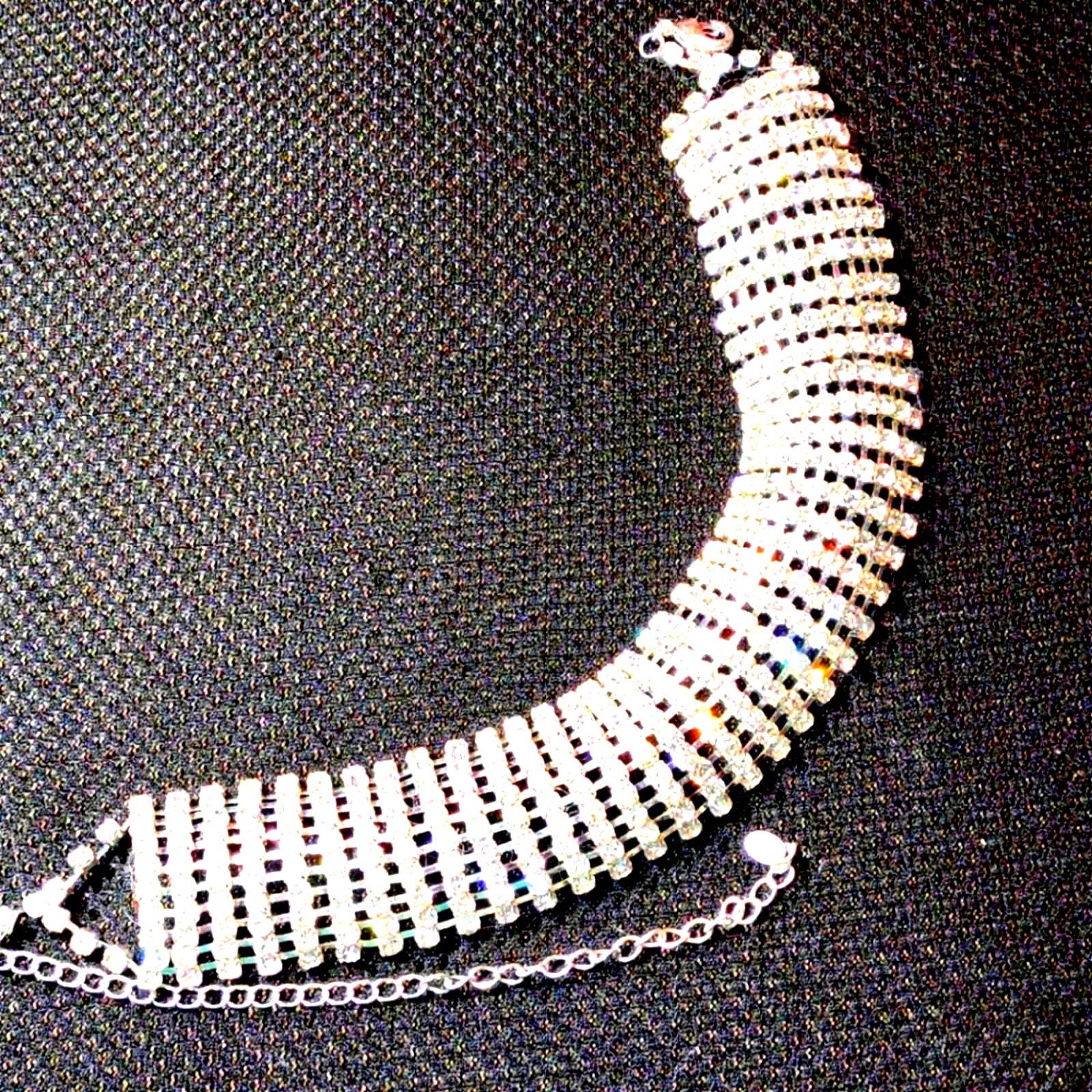 Vintage Exquisite silver plated rhinestone necklace Size ONE SIZE - 2 Thumbnail