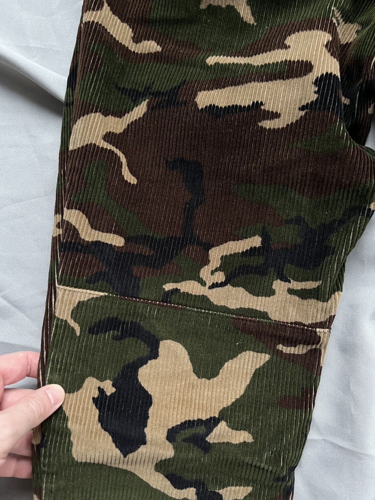 Moncler Moncler Corduroy Velvet Camo Pants Size US 30 / EU 46 - 18 Thumbnail