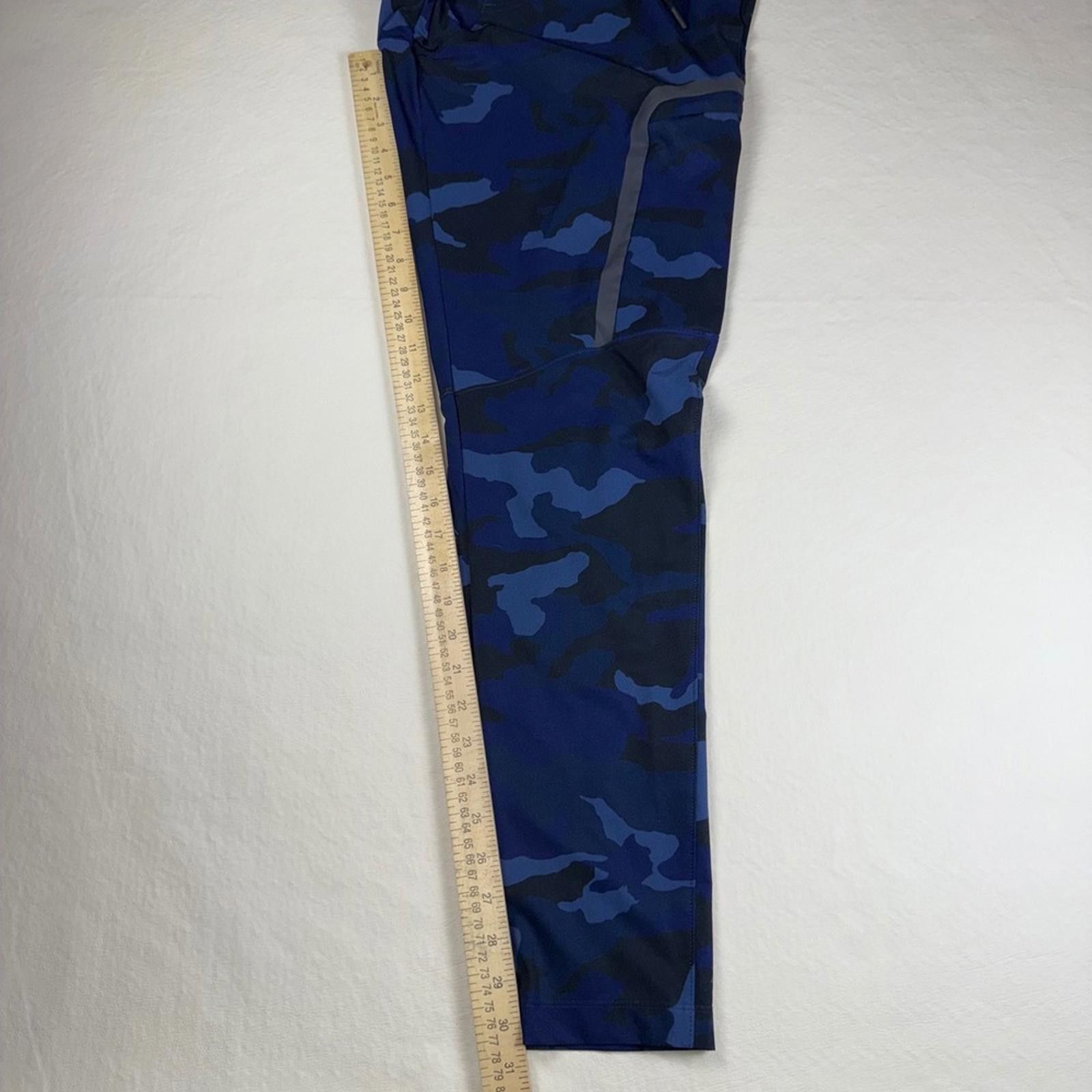 Under Armour Under Armour Blue Camo Cargo Joggers Reflective Athletic M Size US 32 / EU 48 - 9 Thumbnail