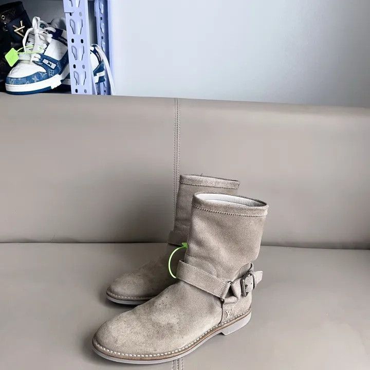 Louis Vuitton Louis Vuitton Beige Suede High-Top Boot -2508 Size US 8 / IT 38 - 1 Thumbnail