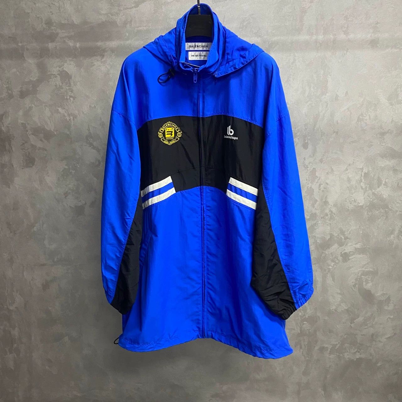 Balenciaga Balenciaga Blue Embroidered Logo Coach Jacket Size US M / EU 48-50 / 2 - 1 Thumbnail