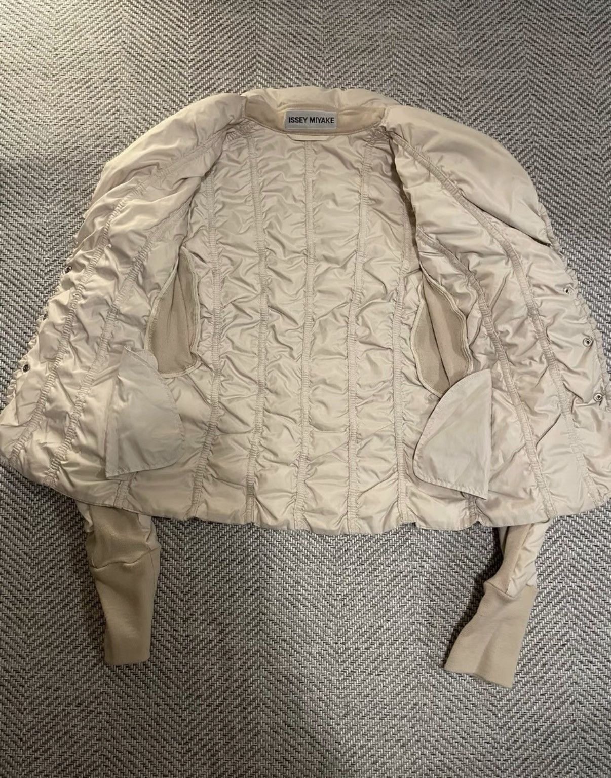 Issey Miyake Issey Miyake Pleated Top / Blouse K24 Size L / US 10 / IT 46 - 7 Thumbnail