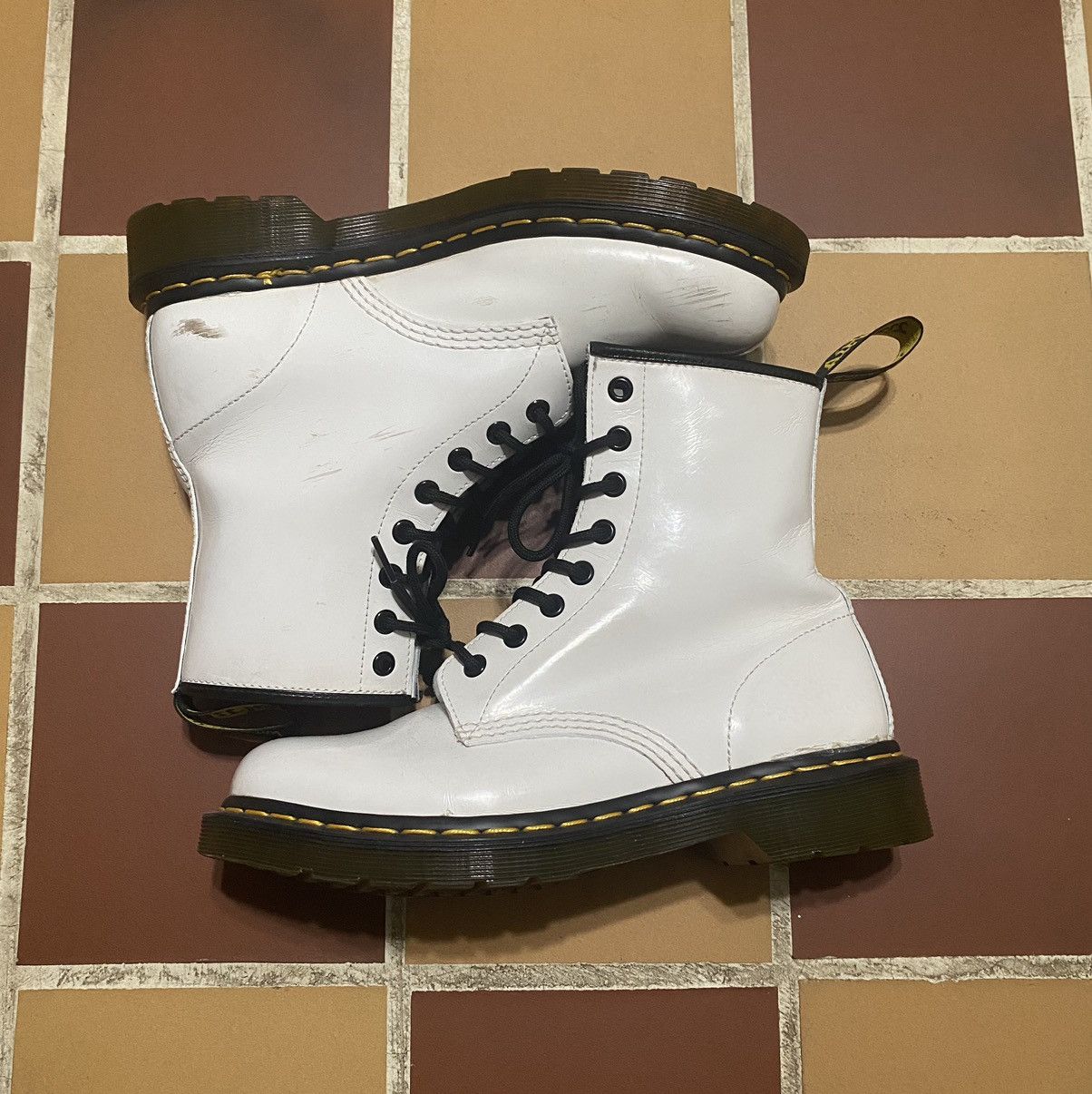 Dr. Martens × Vintage Doc Martens Patent Leather Boots Size US 8 / IT 38 - 2 Thumbnail