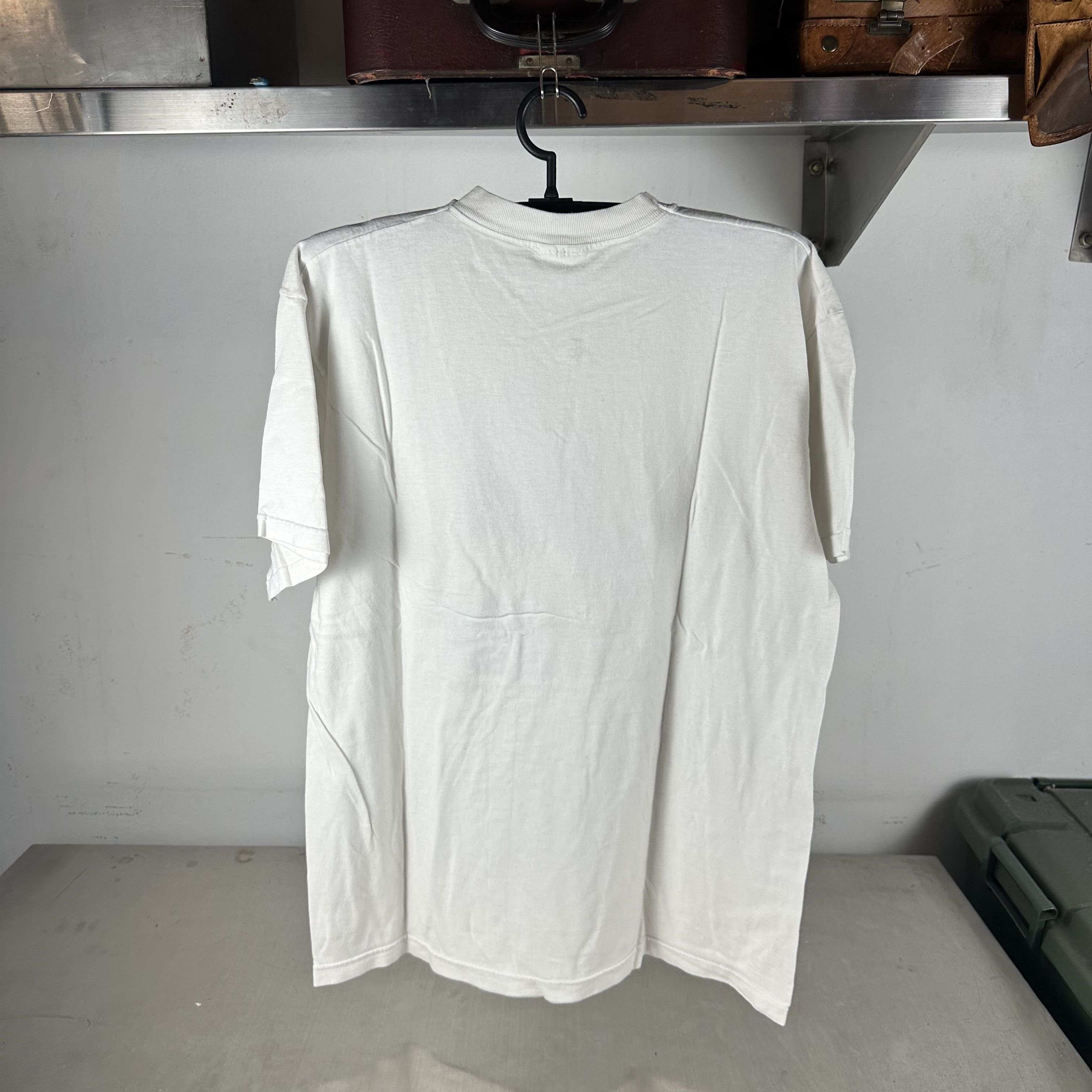 Vintage ​​​​The Radical Collection Fruit Company New York Tee Size US XL / EU 56 / 4 - 4 Thumbnail