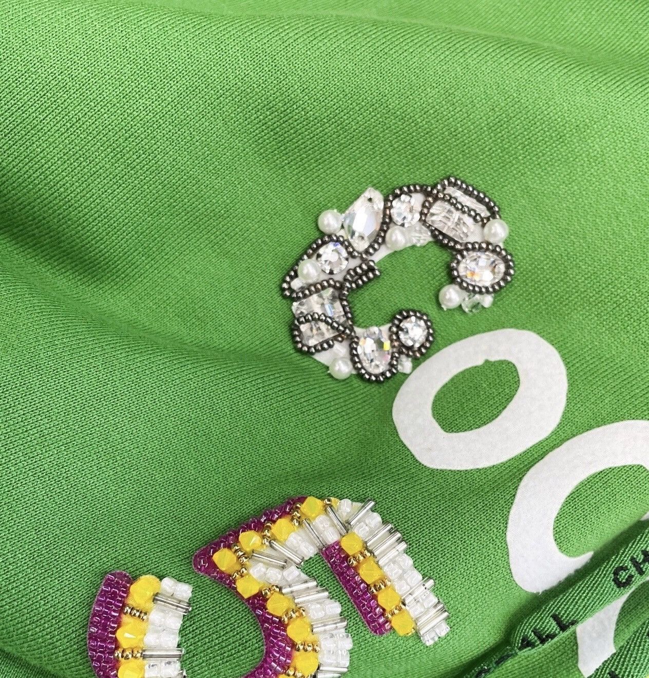 Chanel Chanel x Pharrell Williams L Embroidered Green Logo Hoodie Size US L / EU 52-54 / 3 - 4 Thumbnail
