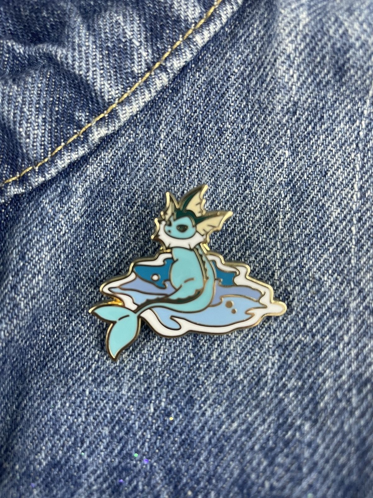 Other Vaporeon Enamel Pin Size ONE SIZE - 1 Thumbnail