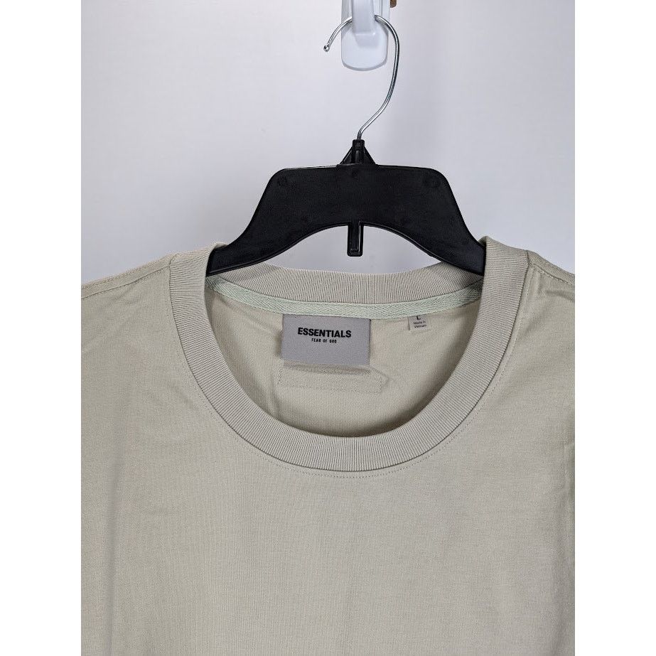 Essentials o1rshd1 Short Sleeve T-Shirt in Sage Size US L / EU 52-54 / 3 - 5 Thumbnail