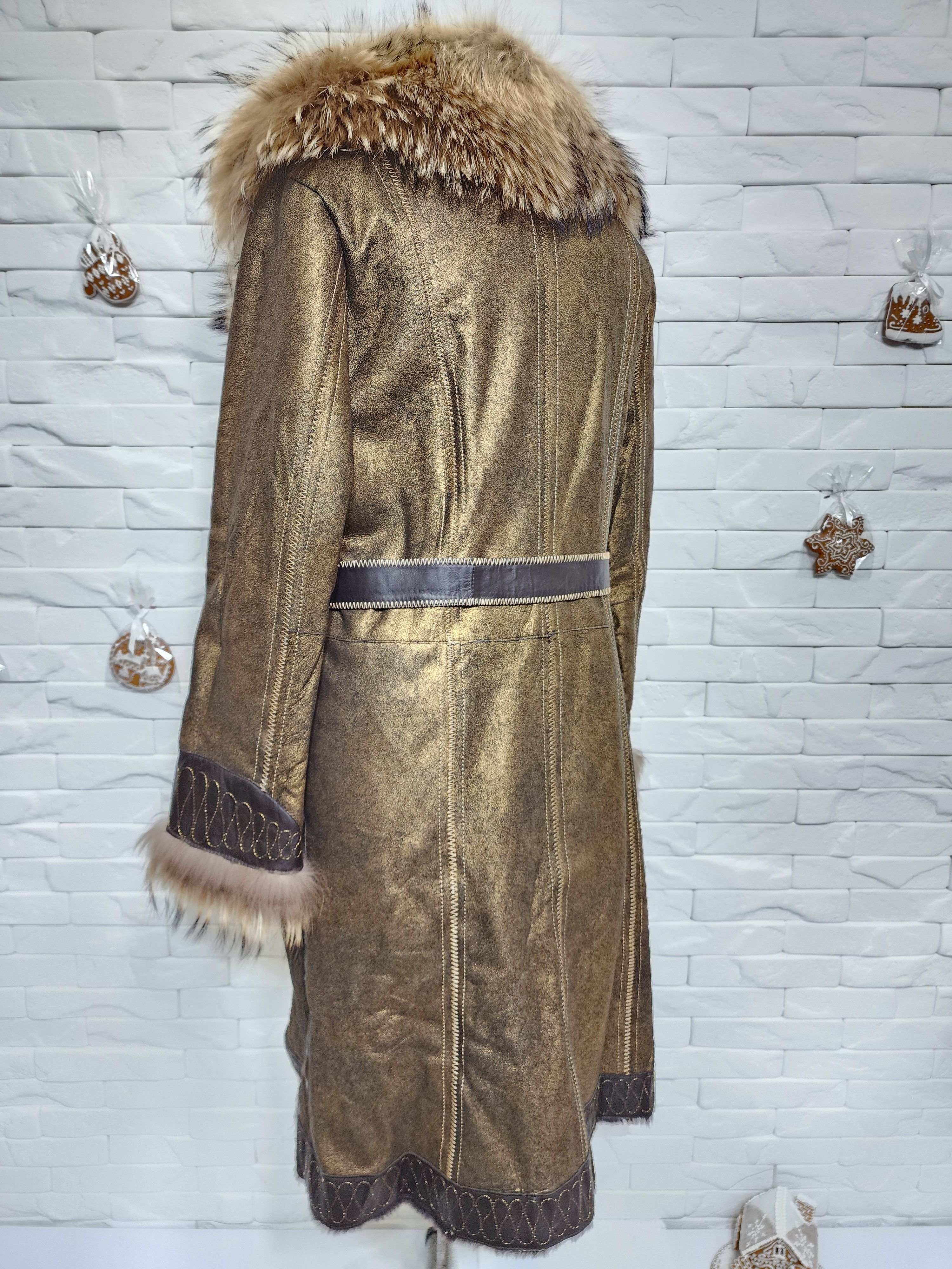 Uniqlo Bronze Sheepskin Coat: Leather Belted Winter Outerwear Size XL / US 12-14 / IT 48-50 - 6 Thumbnail