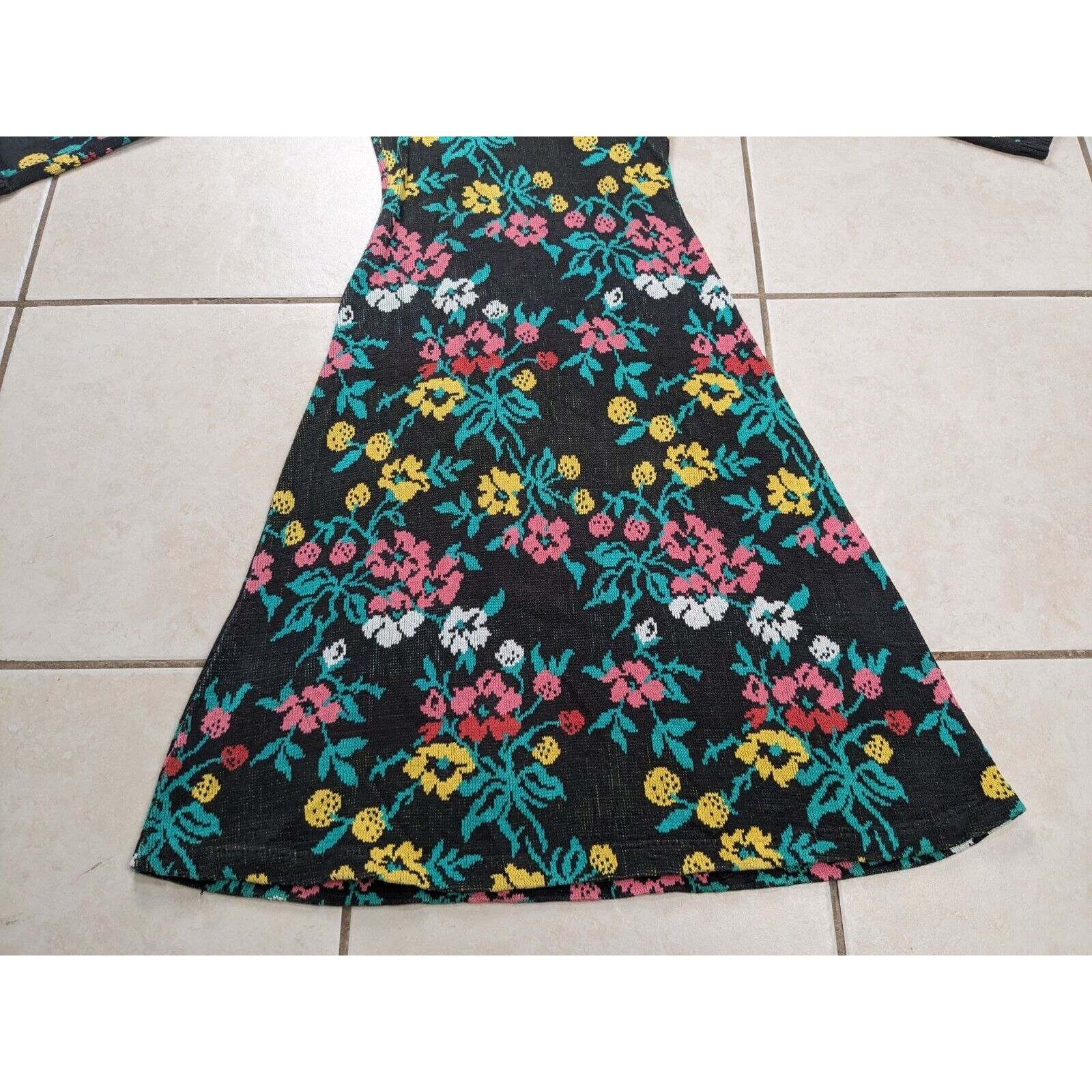 Betsey Johnson Betsey Johnson Alley Cat Sweater Dress Long Sleeve Floral Size M / US 6-8 / IT 42-44 - 21 Thumbnail
