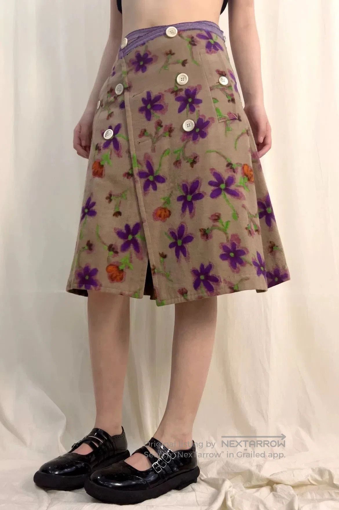 Comme des Garcons Comme des Garcons Floral Button Skirt. Size 35" - 7 Thumbnail
