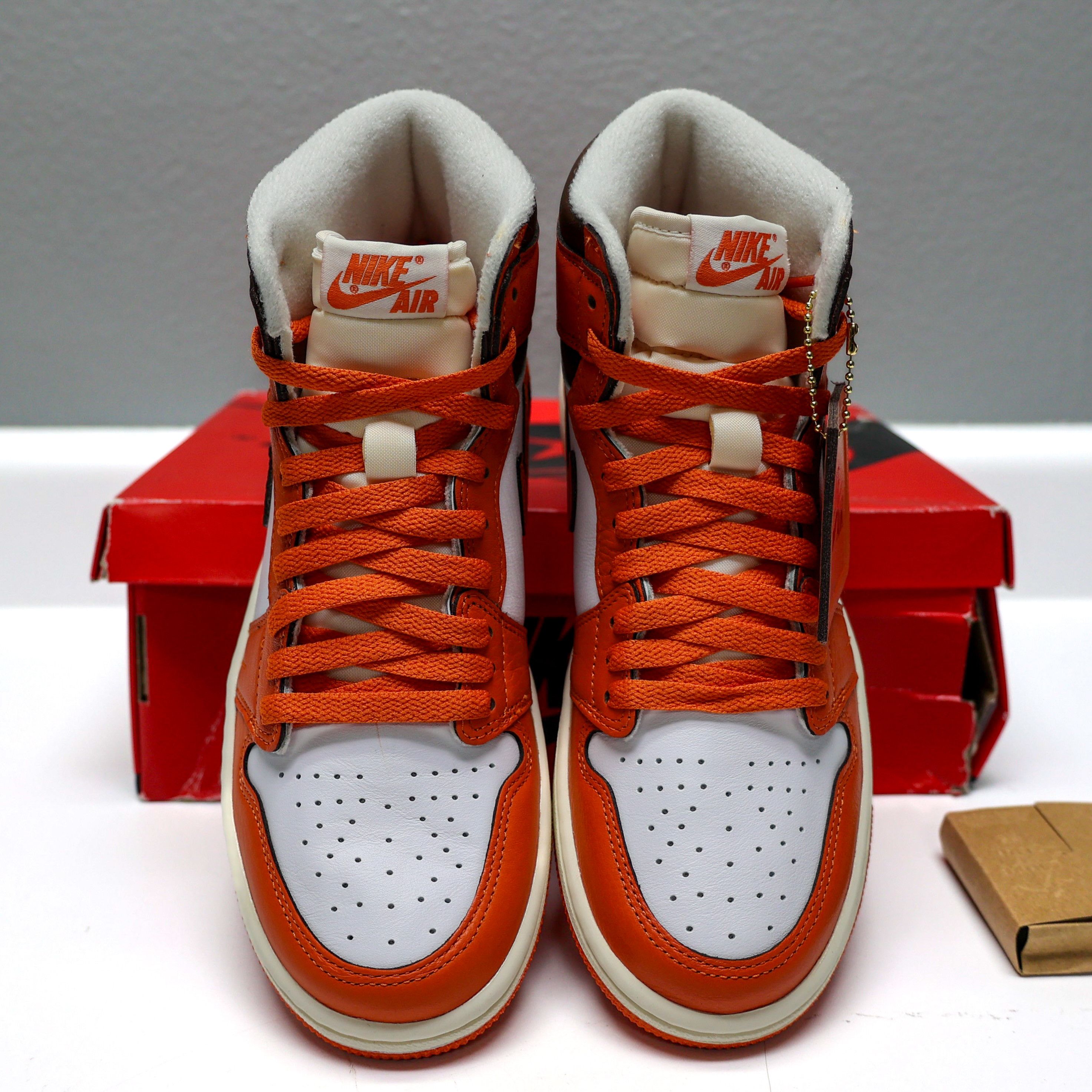 Jordan Brand × Nike Air Jordan 1 High OG “Starfish” Women size 8/ Men 6.5 Size US 6.5 / EU 39-40 - 4 Thumbnail