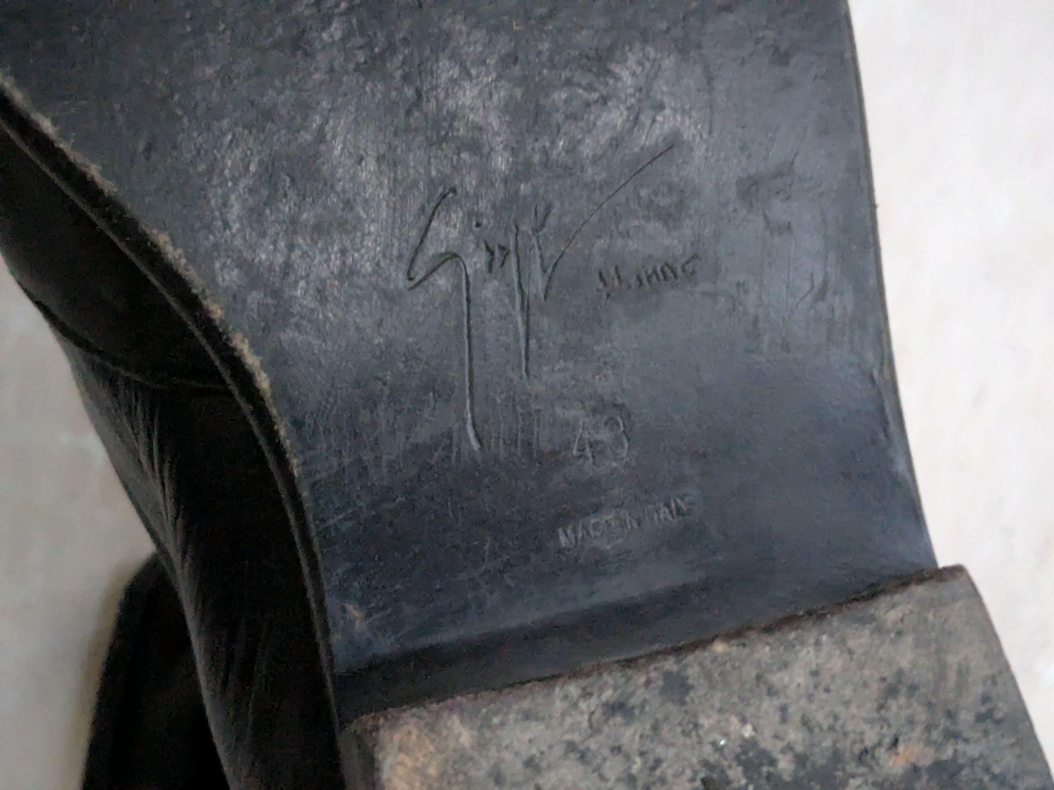 Giuseppe Zanotti Giuseppe Zanotti Side Zip Boots Black 10 43 Leather Size US 10 / EU 43 - 14 Thumbnail