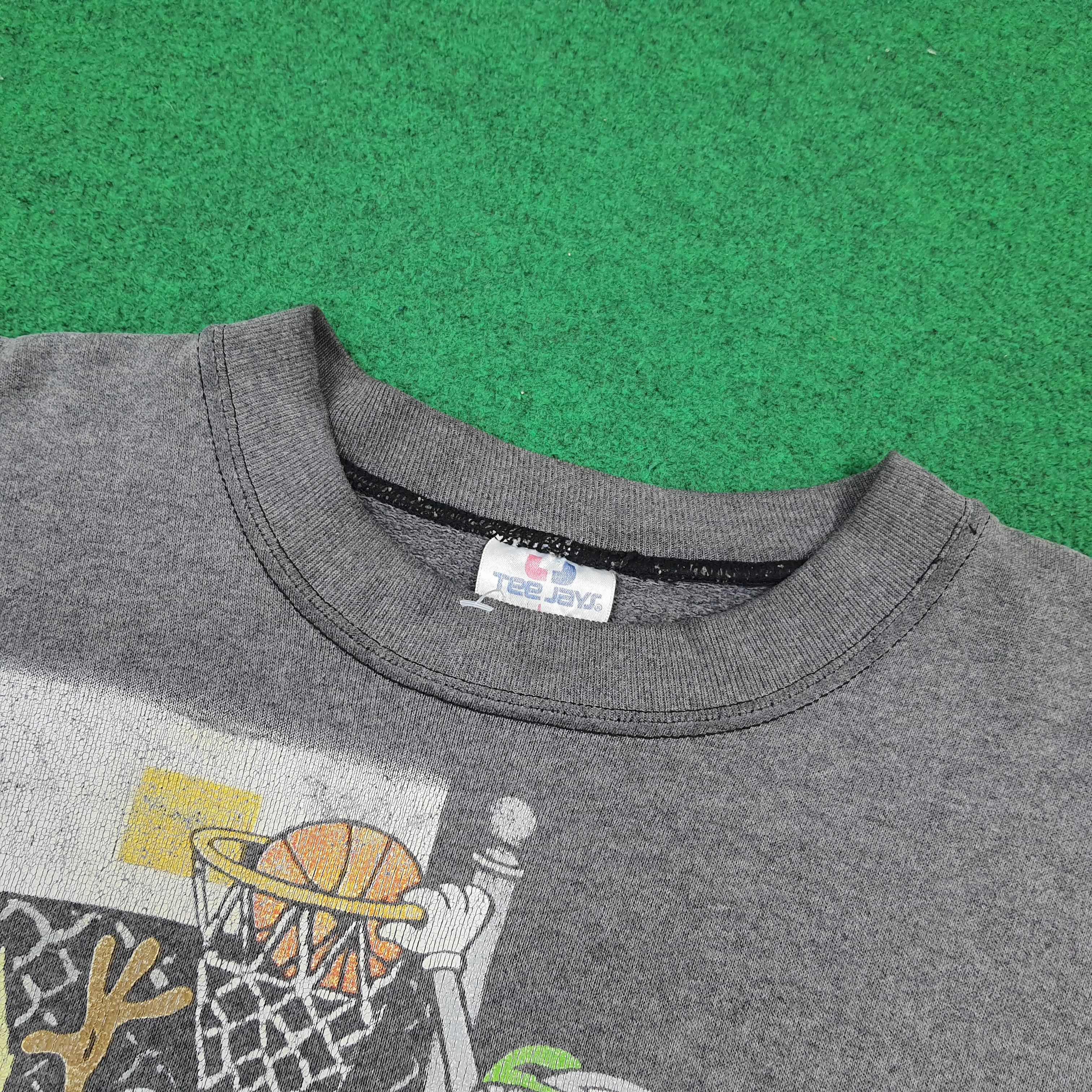 TEE JAYS Vintage Looney Tunes NBA Graphic Sweatshirt C300N25 Size US M / EU 48-50 / 2 - 4 Thumbnail
