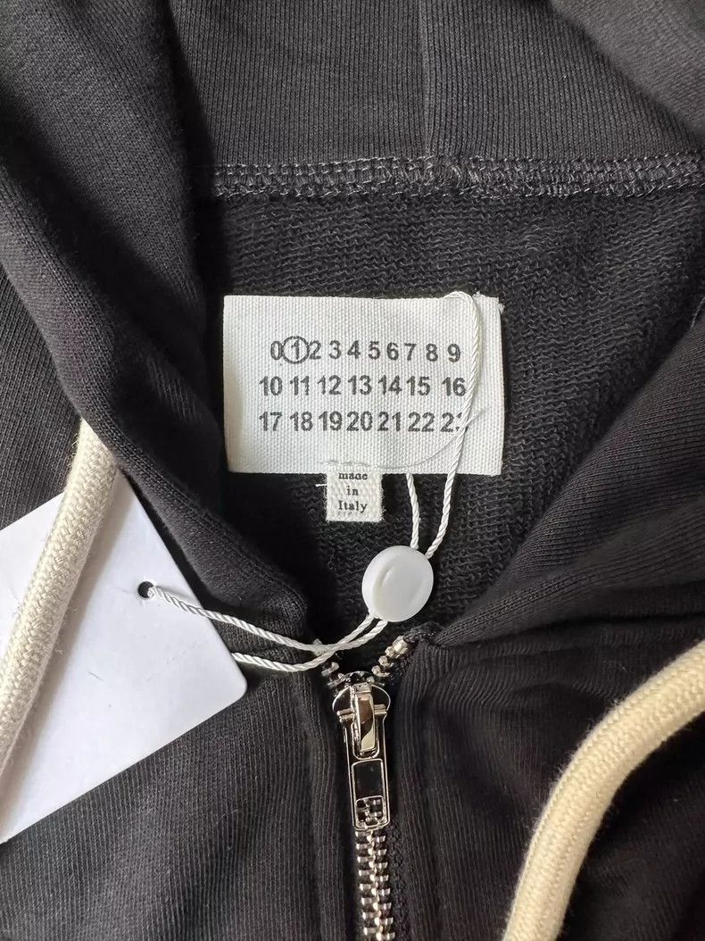 Maison Margiela Maison Margiela Black zipper hooded casual cotton jacket 25 Size US M / EU 48-50 / 2 - 4 Thumbnail