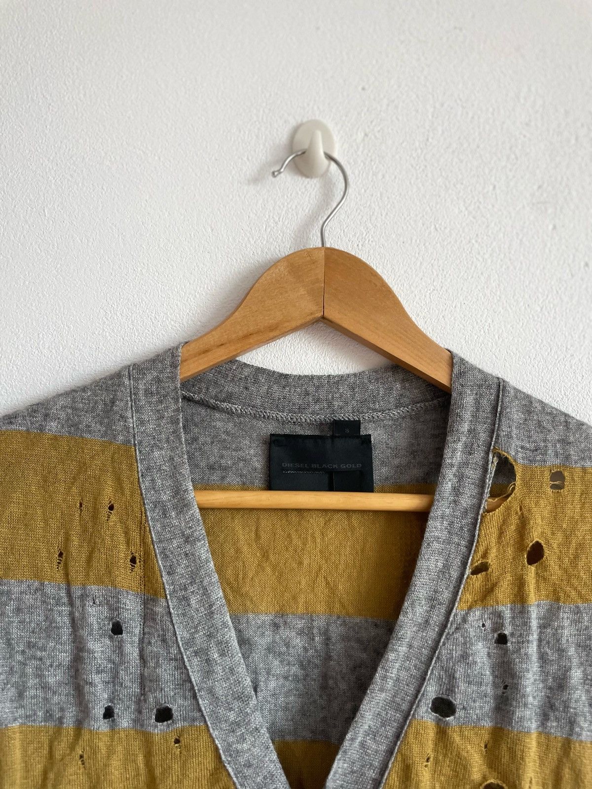 Diesel Black Gold Diesel Black Gold Distressed Assymetric Japan Cardigan Size S / US 4 / IT 40 - 4 Thumbnail