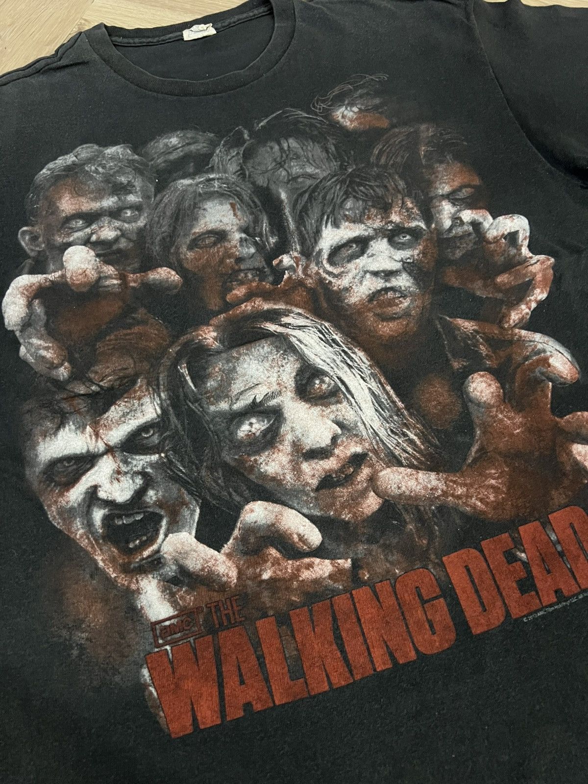 Vintage Vintage Y2K Walking Dead Shirt Size US L / EU 52-54 / 3 - 3 Thumbnail