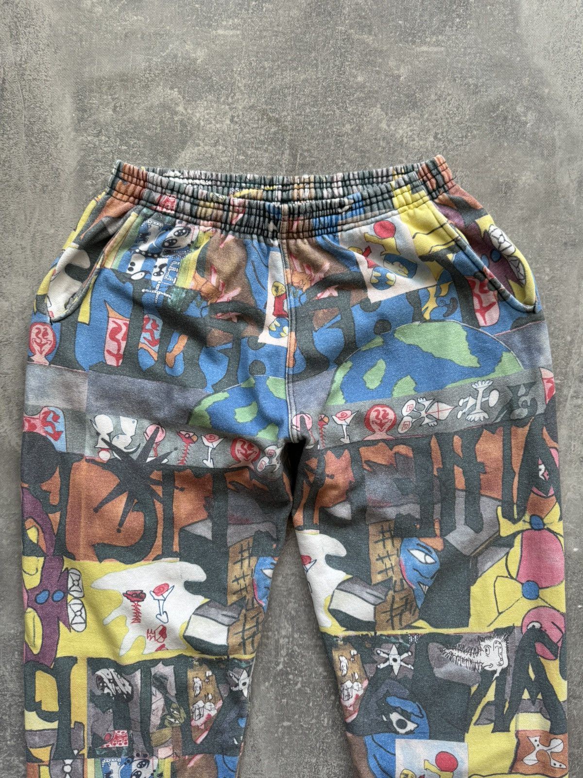 Brain Dead Rare Brain Dead X Leon Sandler All Over Print Sweatpants Size US 34 / EU 50 - 2 Thumbnail