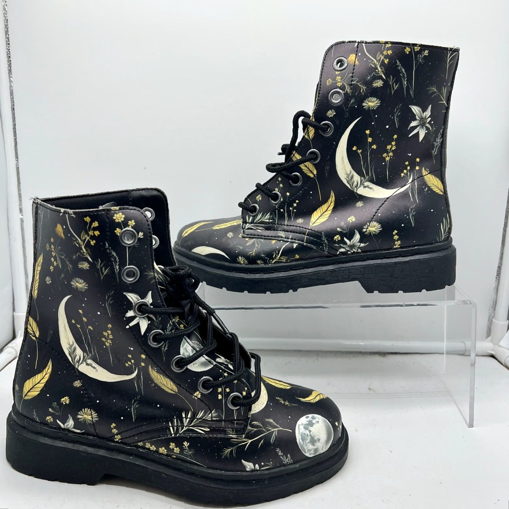 Vintage Rogue & Wolf Combat Boots Women 6.5 Black Moonlit Botanica Moon Floral Chunky Size US 7 / IT 37 - 2 Thumbnail
