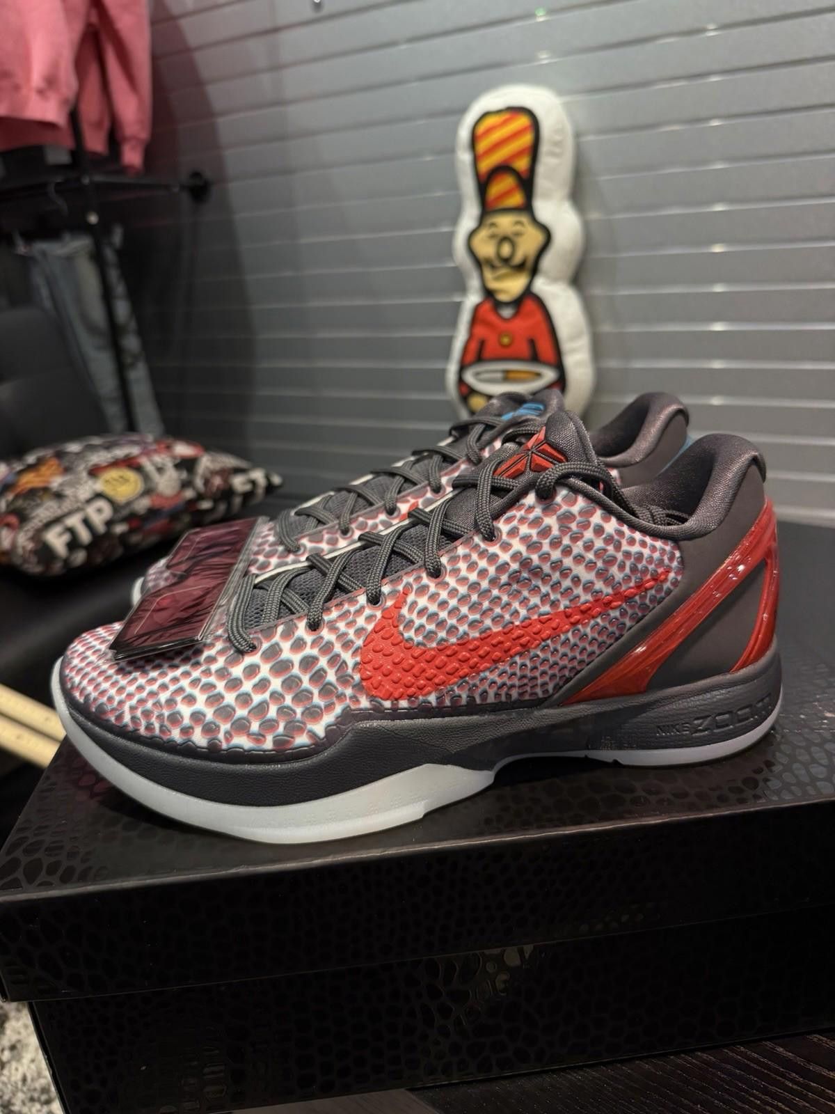 Nike Size 10.5 Men’s - Nike Zoom Kobe 6 All-Star 3D Hollywood Size US 10.5 / EU 43-44 - 6 Thumbnail