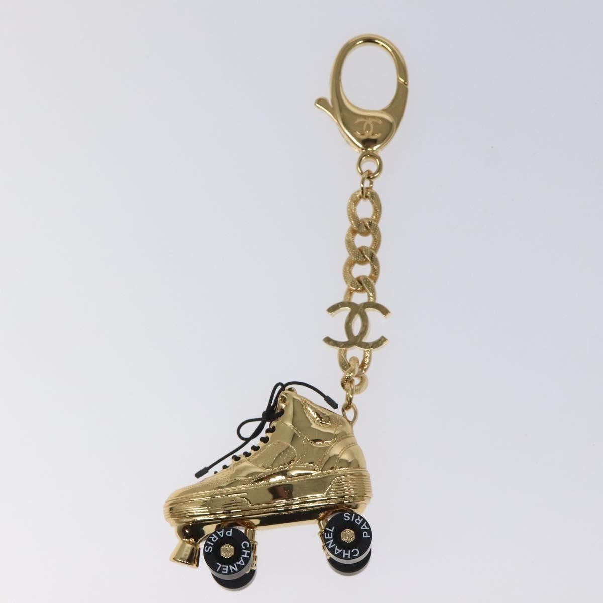 Chanel Chanel Vintage CC Bag Charm Metal with Leather Size ONE SIZE - 1 Thumbnail