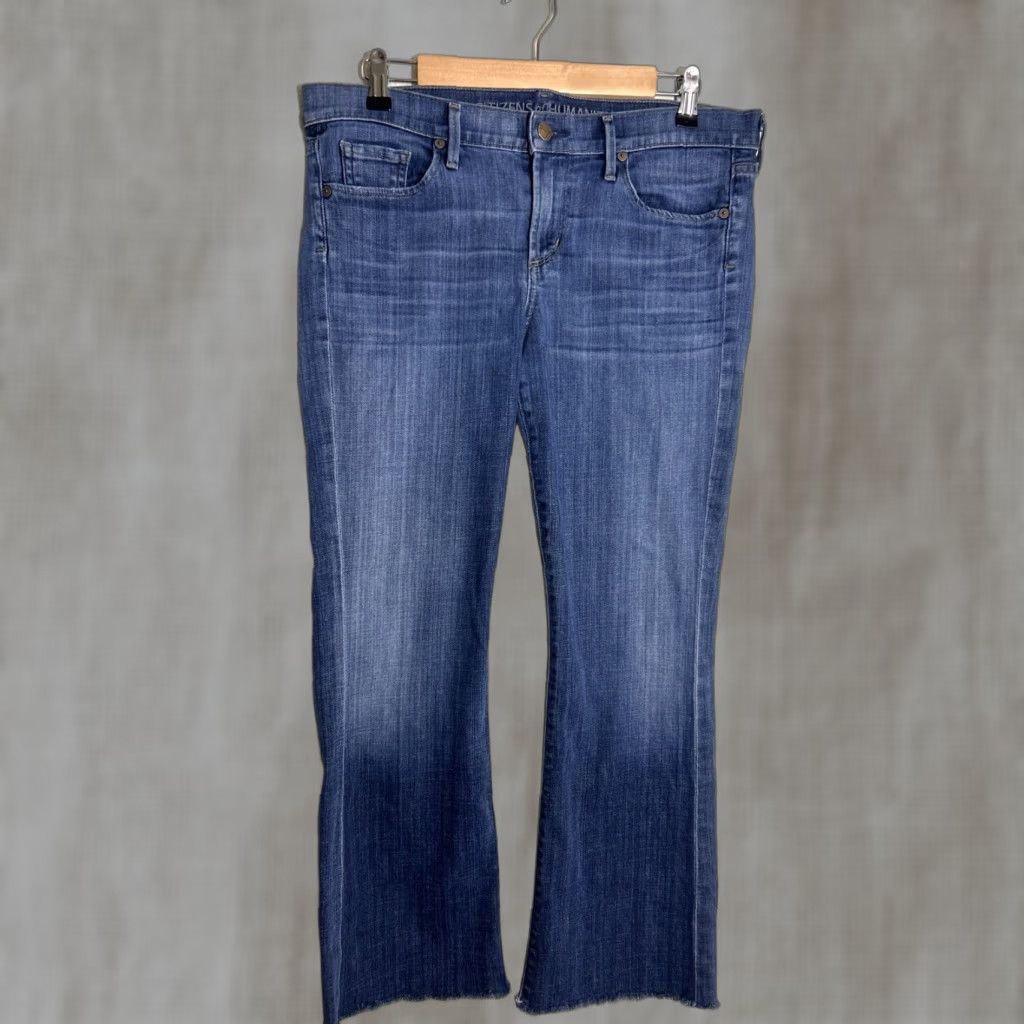 Citizens Of Humanity Citizens of Humanity Jeans Womens 32 Medium Wash Blue Flare Raw Hem 34x27 Womens Size 24" / US 00 / IT 34 - 1 Thumbnail