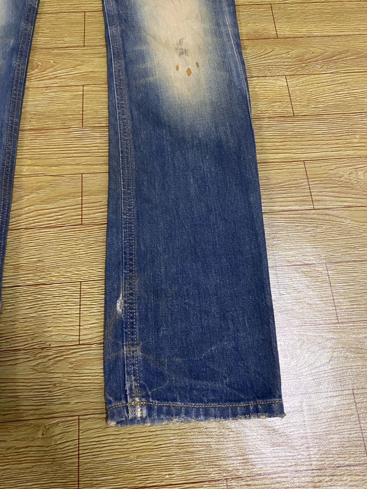Diesel Rare Design Vintage Diesel Thavar Distressed Jeans 2000s Size US 29 - 5 Thumbnail