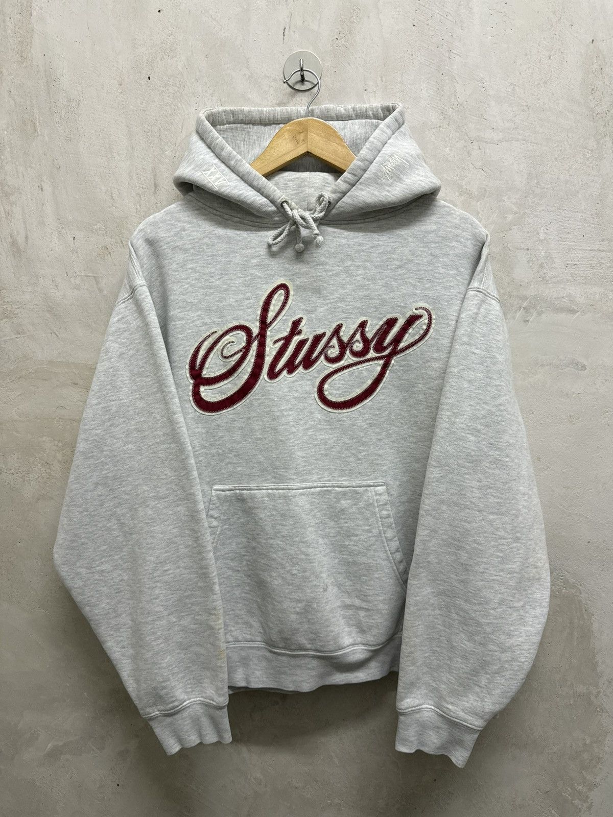 Stussy 2000s Stussy Spellout Pull Over Hoodie Size US XL / EU 56 / 4 - 1 Thumbnail