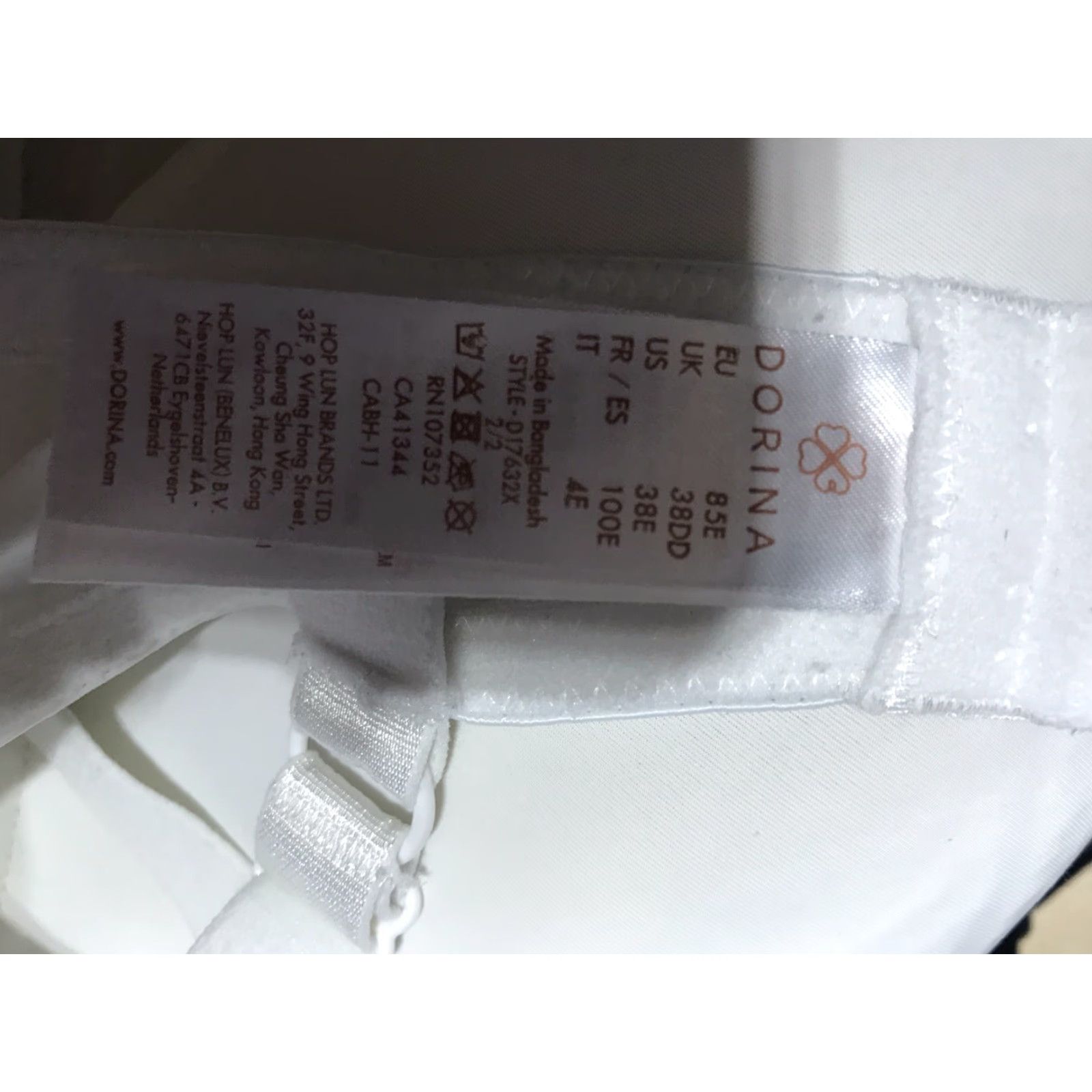 Vintage DORINA White Push Up Bra Womens 38DD Underwired Adjustable Padded Size ONE SIZE - 3 Thumbnail