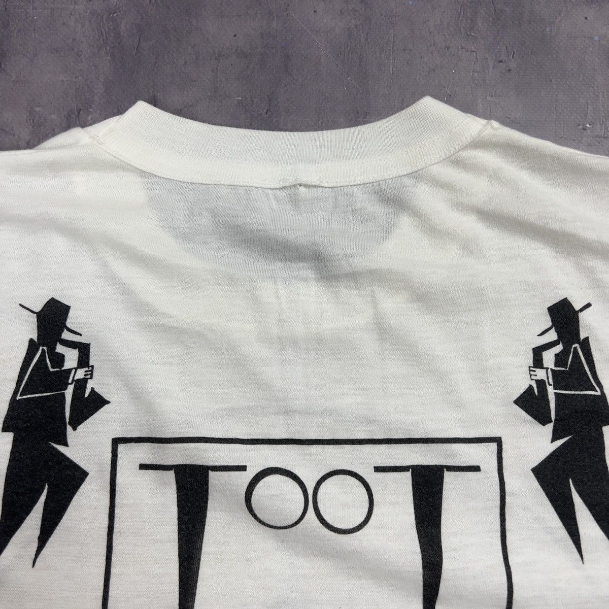 Other Rare! Vintage Toot And The Finks Office Big Logo Tee 90s Size US XL / EU 56 / 4 - 15 Thumbnail