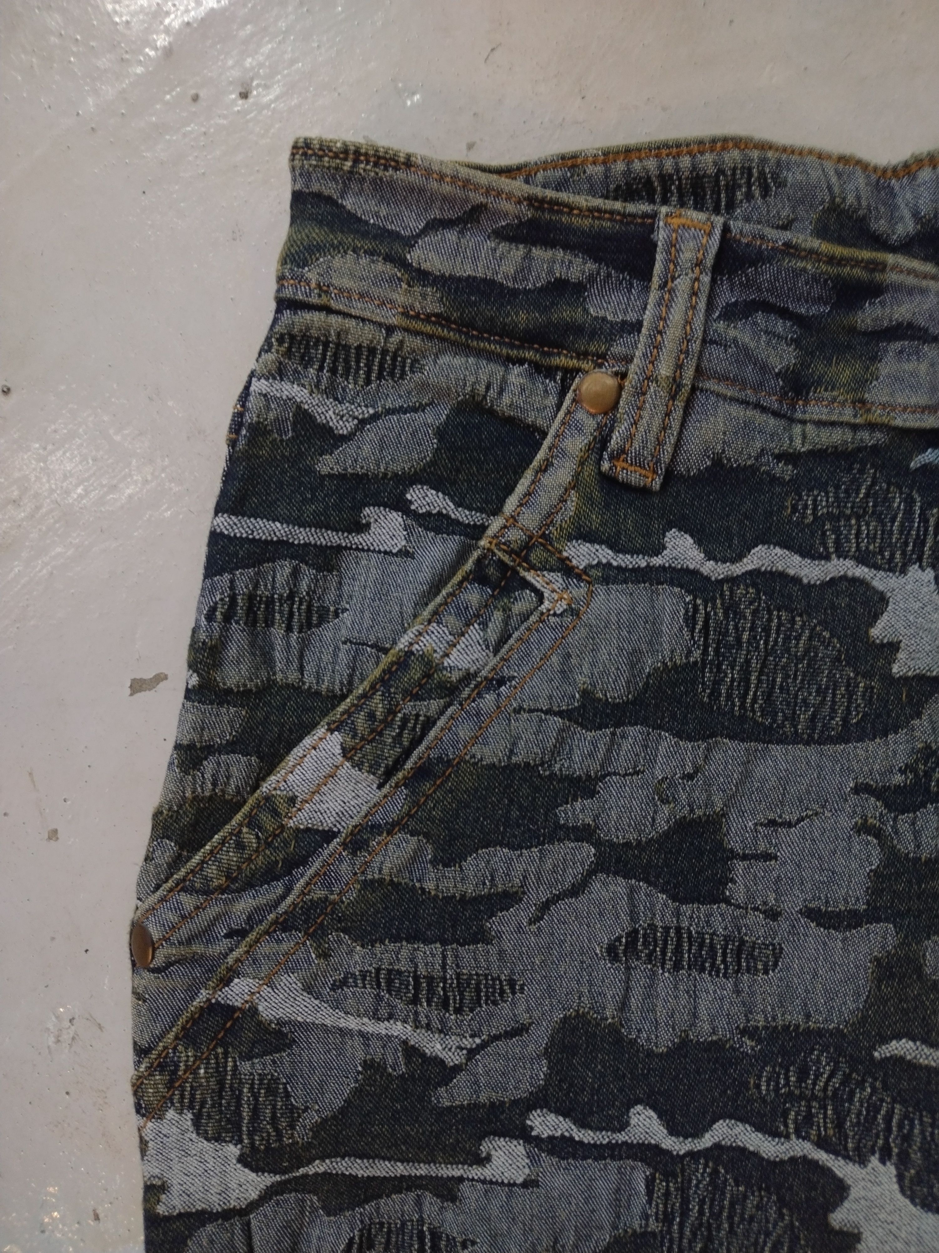 Designer Jie Bird denim jeans camouflage flared cutting Super Stretch Size 28" / US 6 / IT 42 - 13 Thumbnail