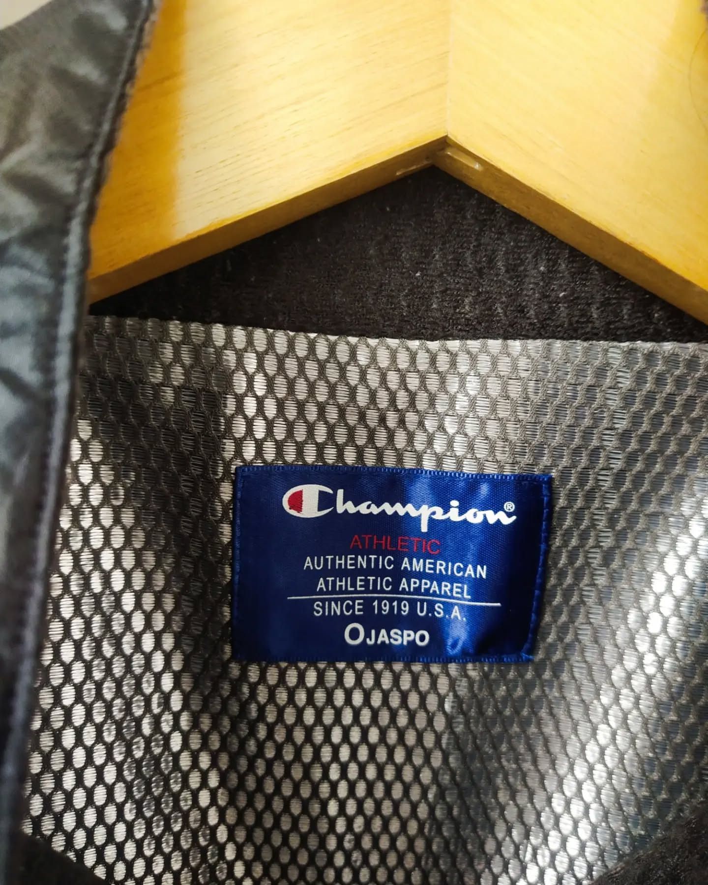 Champion Champion Japan Grey Track Jacket 2010s Athletic Wear Size US L / EU 52-54 / 3 - 4 Thumbnail