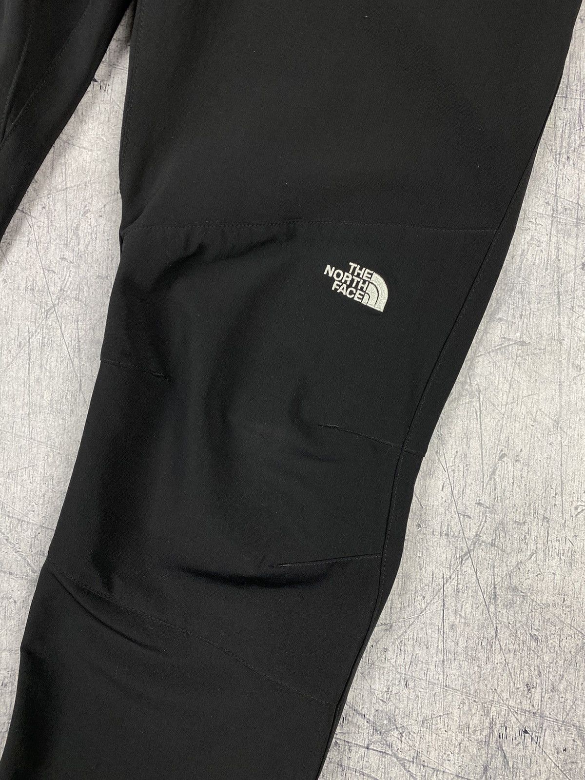 The North Face The North Face Tracking Outdoor Life Pants Size US 32 / EU 48 - 6 Thumbnail