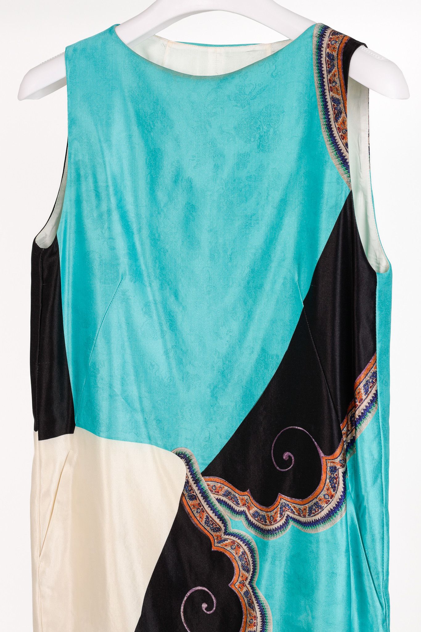 Dries Van Noten Dries Van Noten Printed Satin Sleeveless Mini Shift Dress Size S / US 4 / IT 40 - 3 Thumbnail