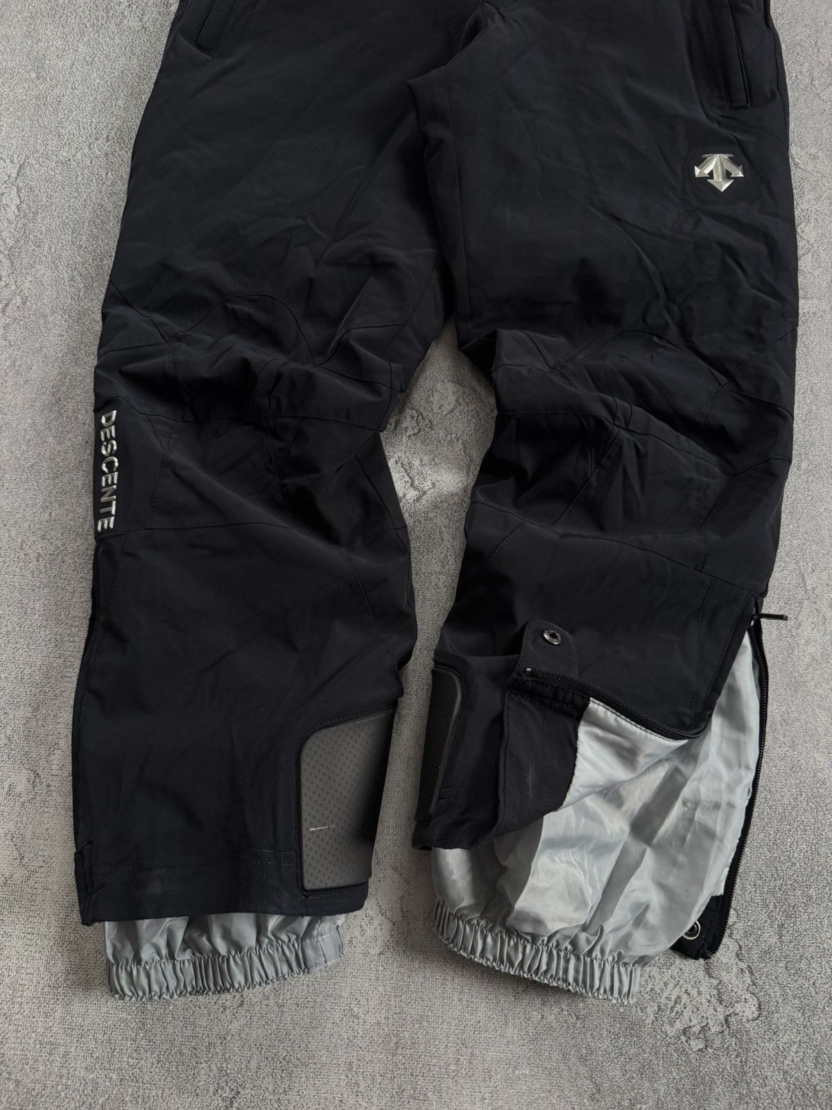 Descente Descente 32size ski pants overalls outdoor gorpcore snow Size US 32 / EU 48 - 2 Thumbnail