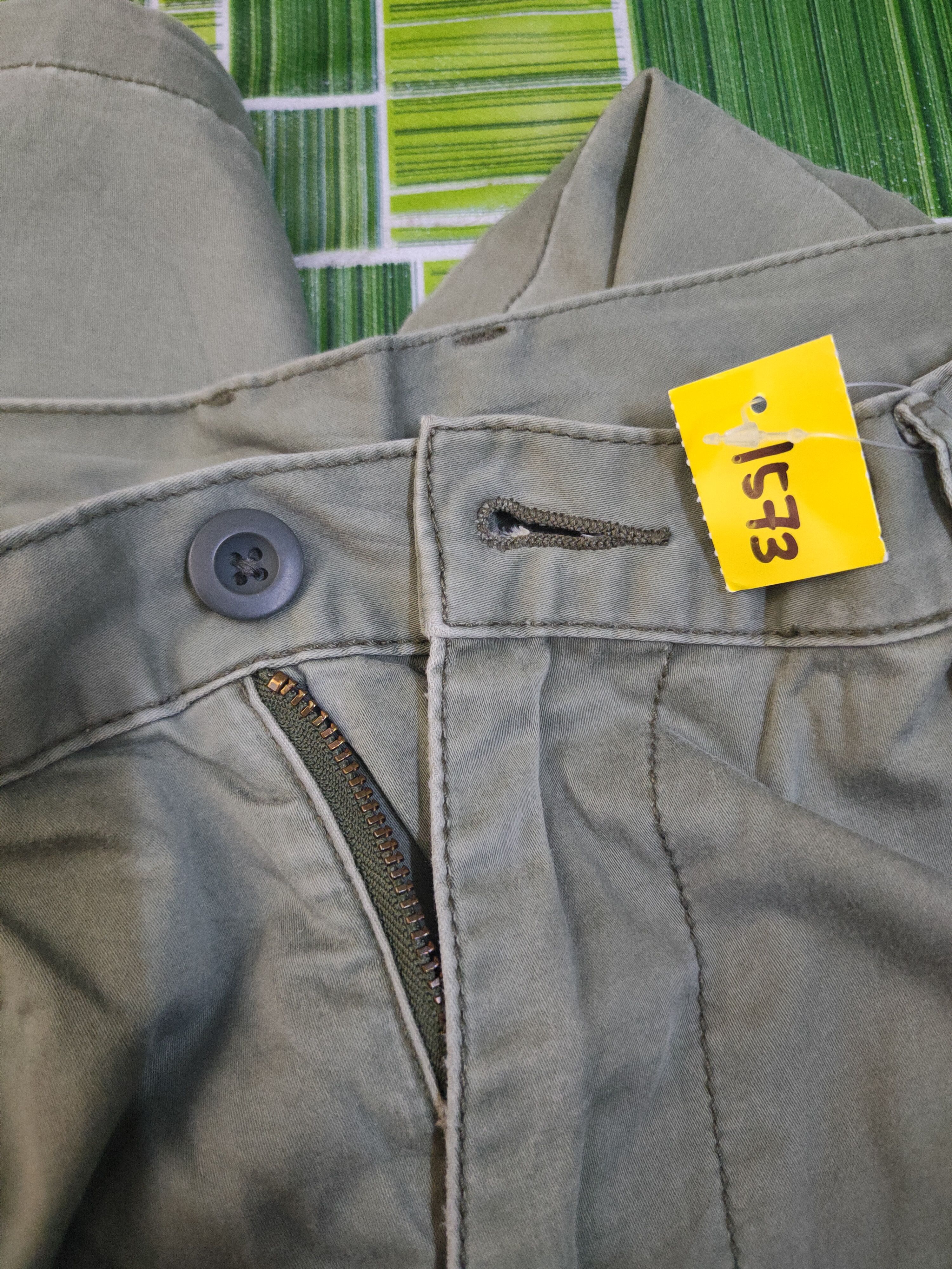 Japanese Brand DL Japanese Brand Green Multipocket Cargo Pants #1573 Size US 35 - 14 Thumbnail