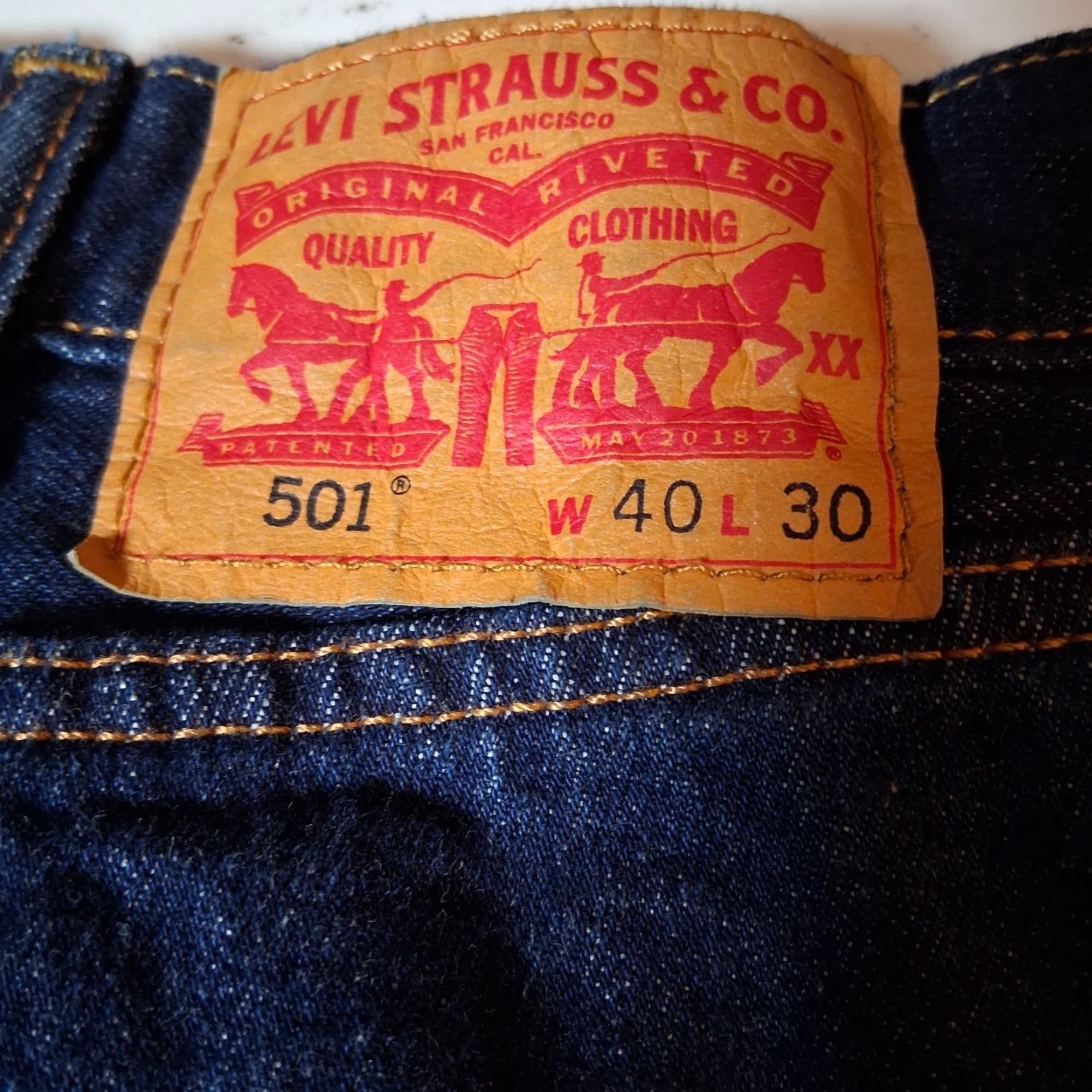 Levi's Levi's 501 Jeans Button Fly Men 40x27 Denim Blue Dark Wash Regular Rise 13" Inseam 27" 5-Pocket Straight Pants Size US 40 / EU 56 - 3 Thumbnail