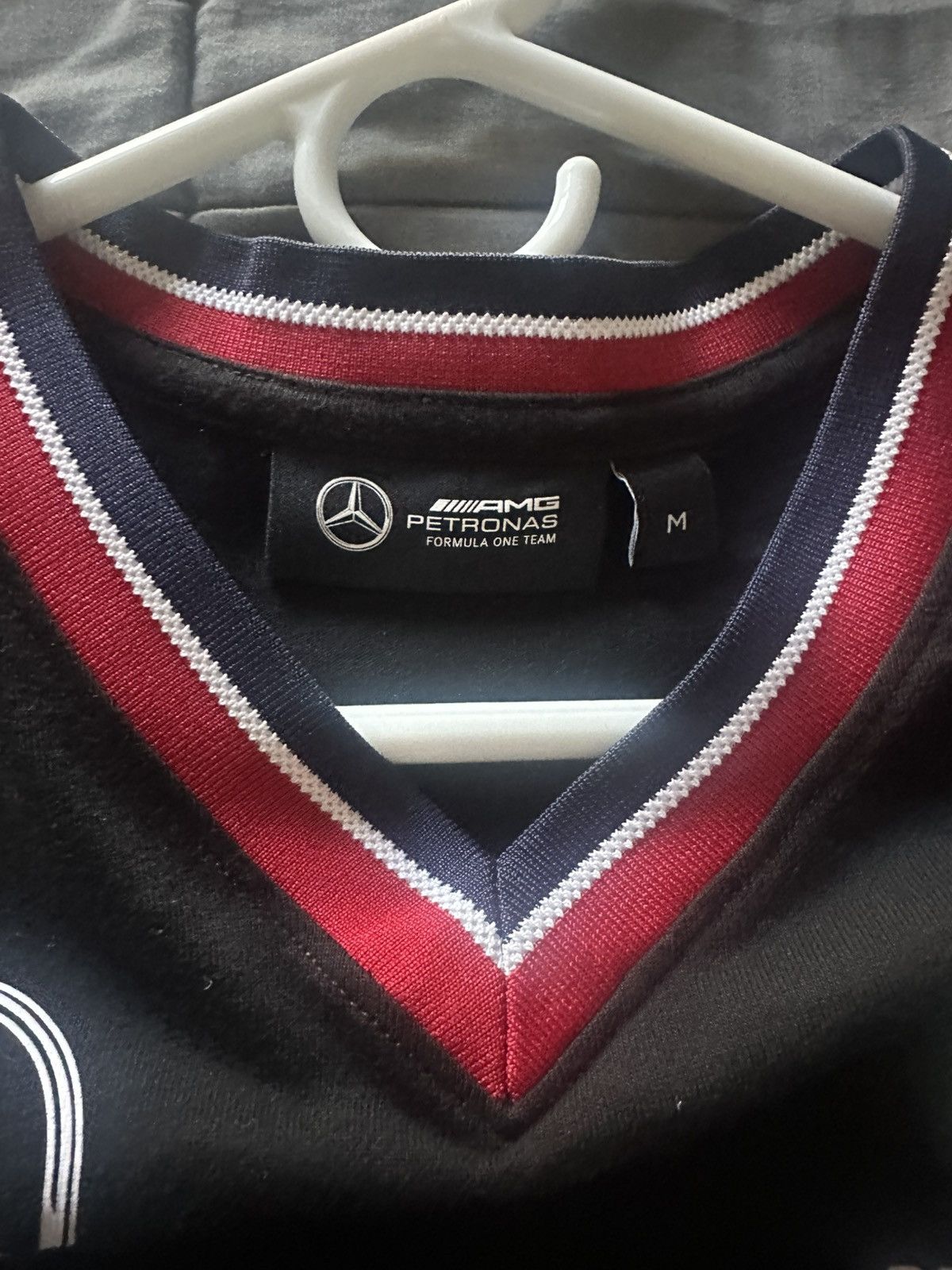 Mercedes-Benz Mercedes F1 Tee Size US L / EU 52-54 / 3 - 2 Thumbnail