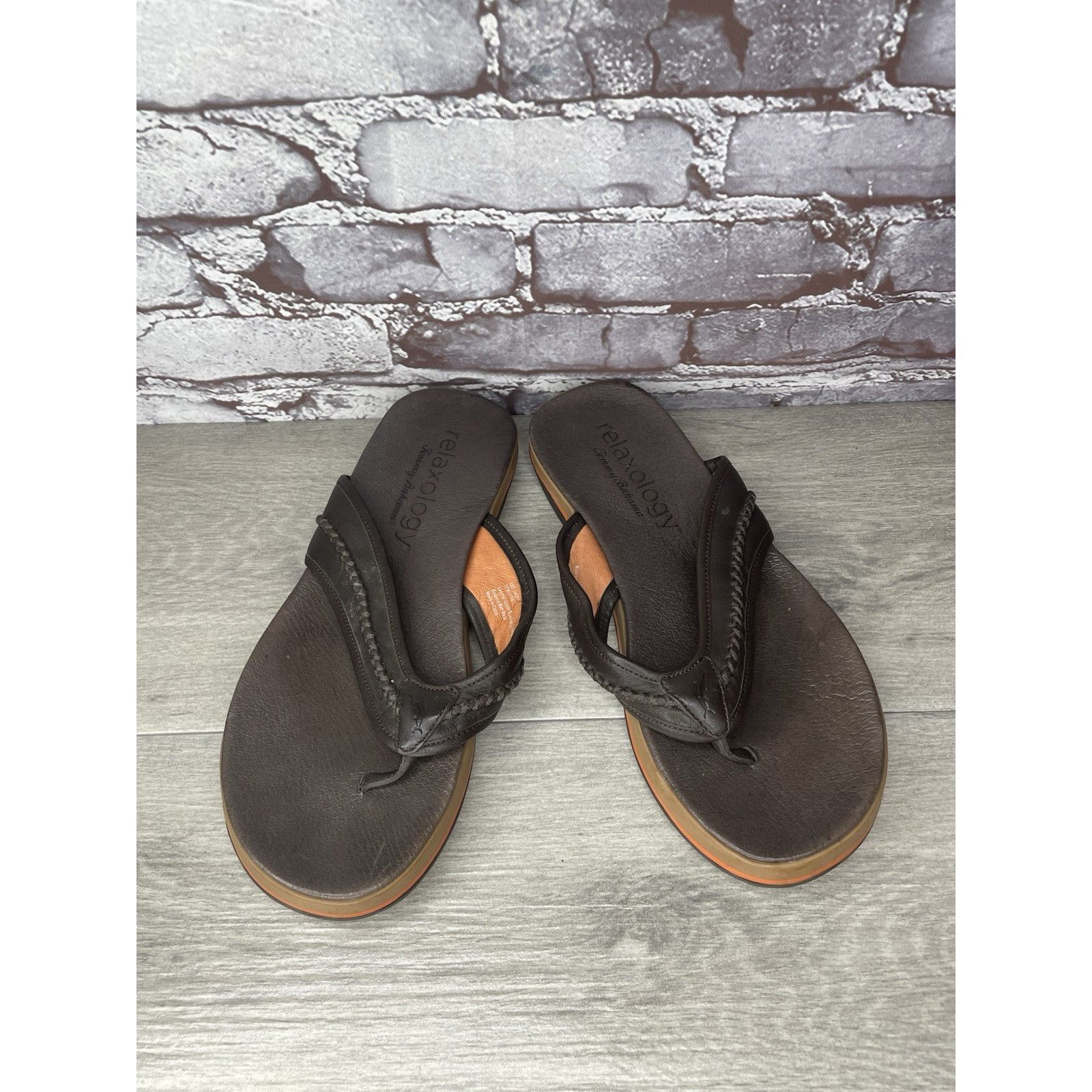 Tommy Bahama TOMMY BAHAMA RELAXOLOGY Jasper Brown Leather Synthetic FlipF Size US 10 / EU 43 - 16 Thumbnail