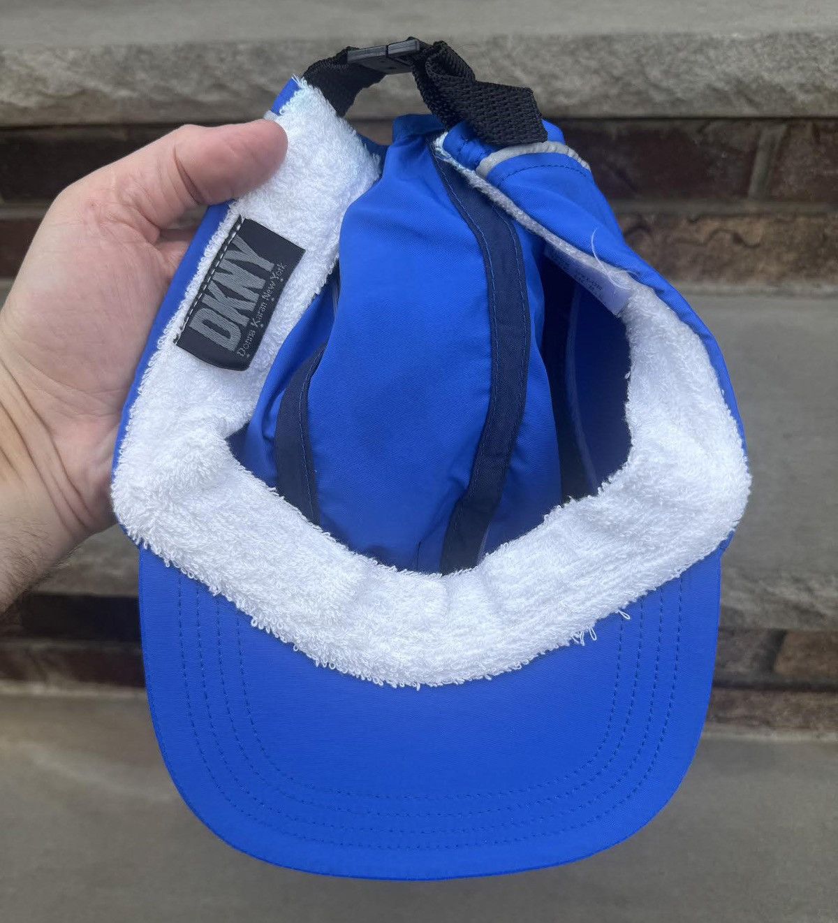 DKNY Vintage DKNY Tech Blue / Red / 3M Hat Size ONE SIZE - 2 Thumbnail