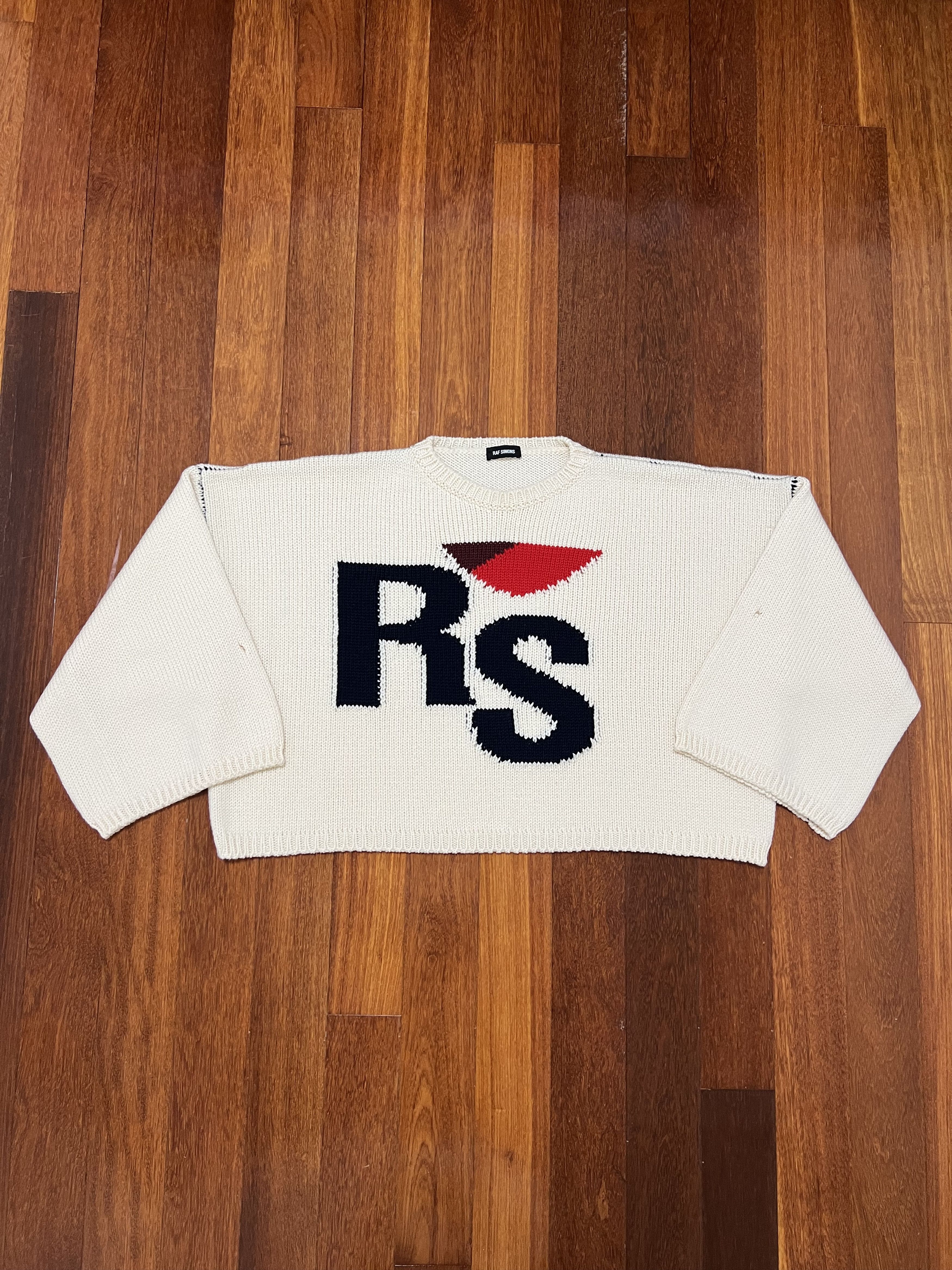 トップス raf simons 19ss cropped knit Raf Simons Cropped RS Knit Sweater in Grey | FWRD