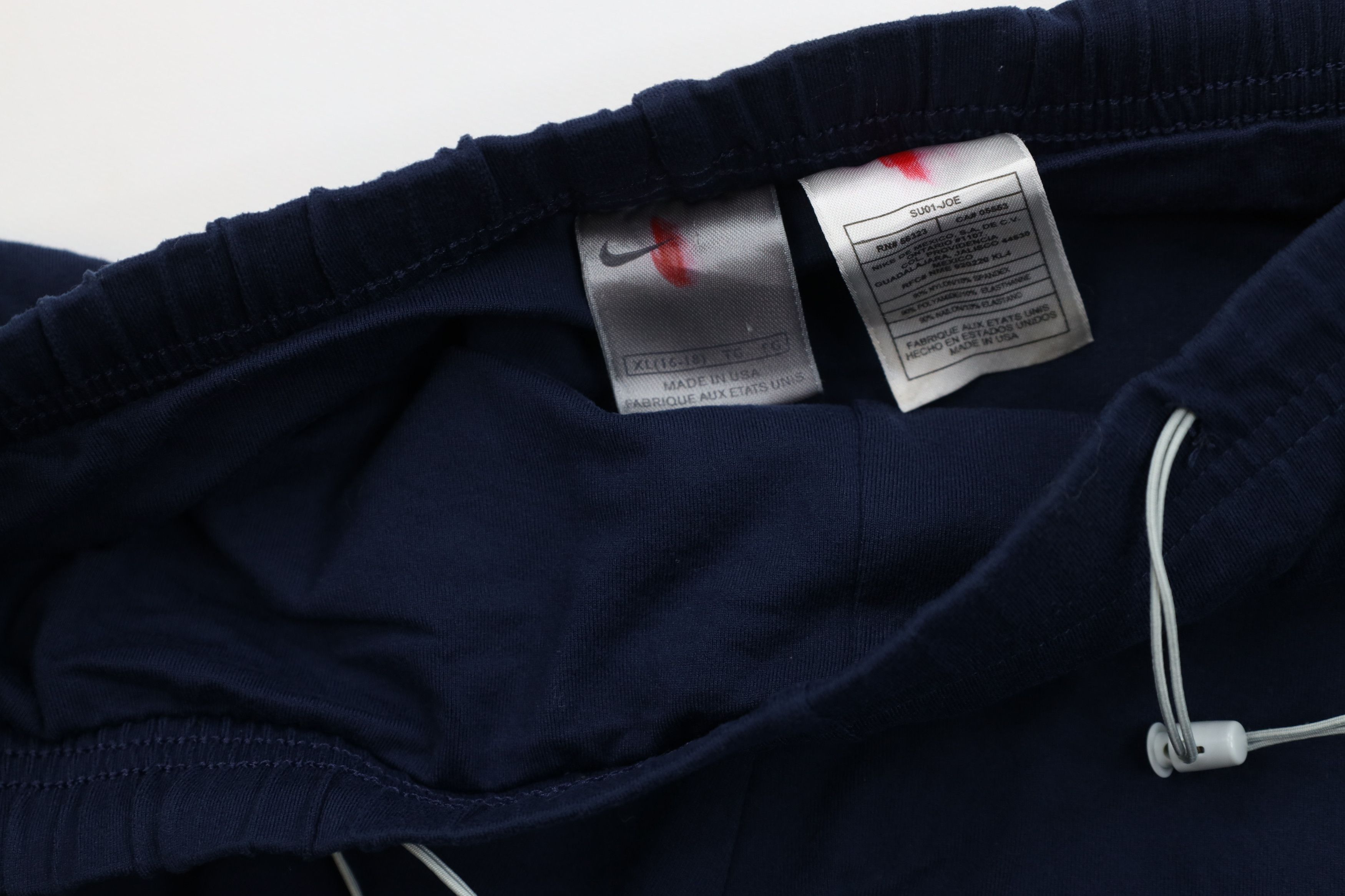 Nike Vintage 90s Nike Scott Mini Swoosh Lined Spandex Shorts Size 30" / US 8 / IT 44 - 6 Thumbnail