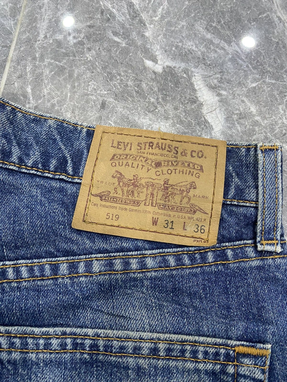 Levi's Vintage Clothing Vintage Levi’s 519 Distressed Denim Jeans Size US 30 / EU 46 - 10 Thumbnail
