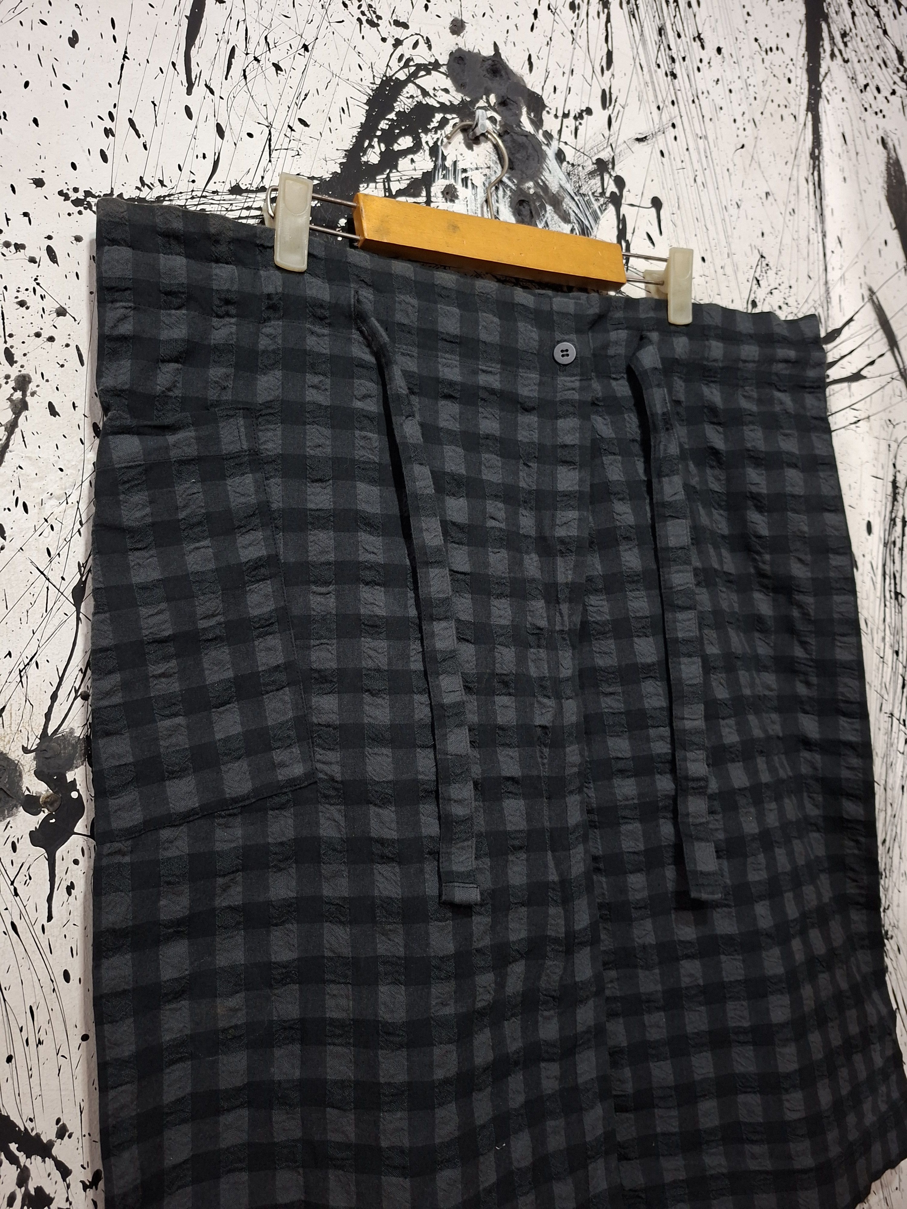 Issey Miyake ISSEY MIYAKE ME PLAID CHECKERED MIDI SKIRT Size 42" / US 20 - 2 Thumbnail