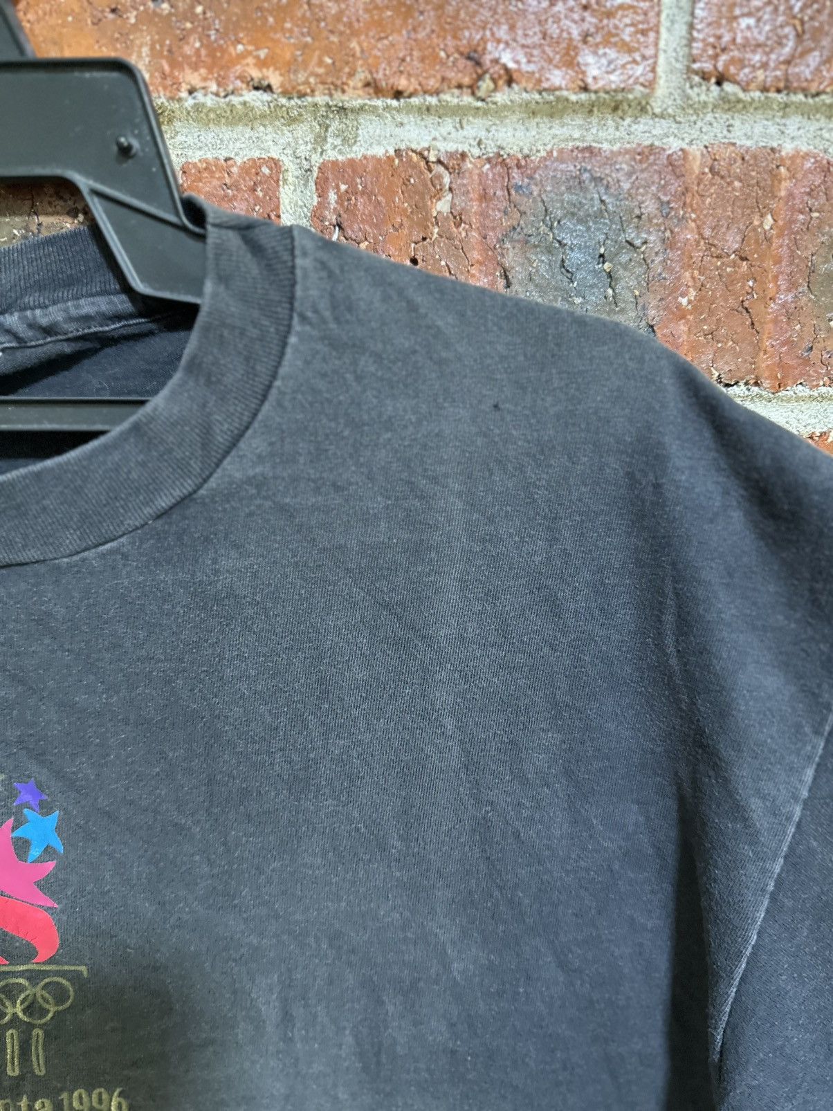 Hanes Thrashed Vintage 90s Atlanta Olympic Games Sun Faded Tee Size US XL / EU 56 / 4 - 7 Thumbnail