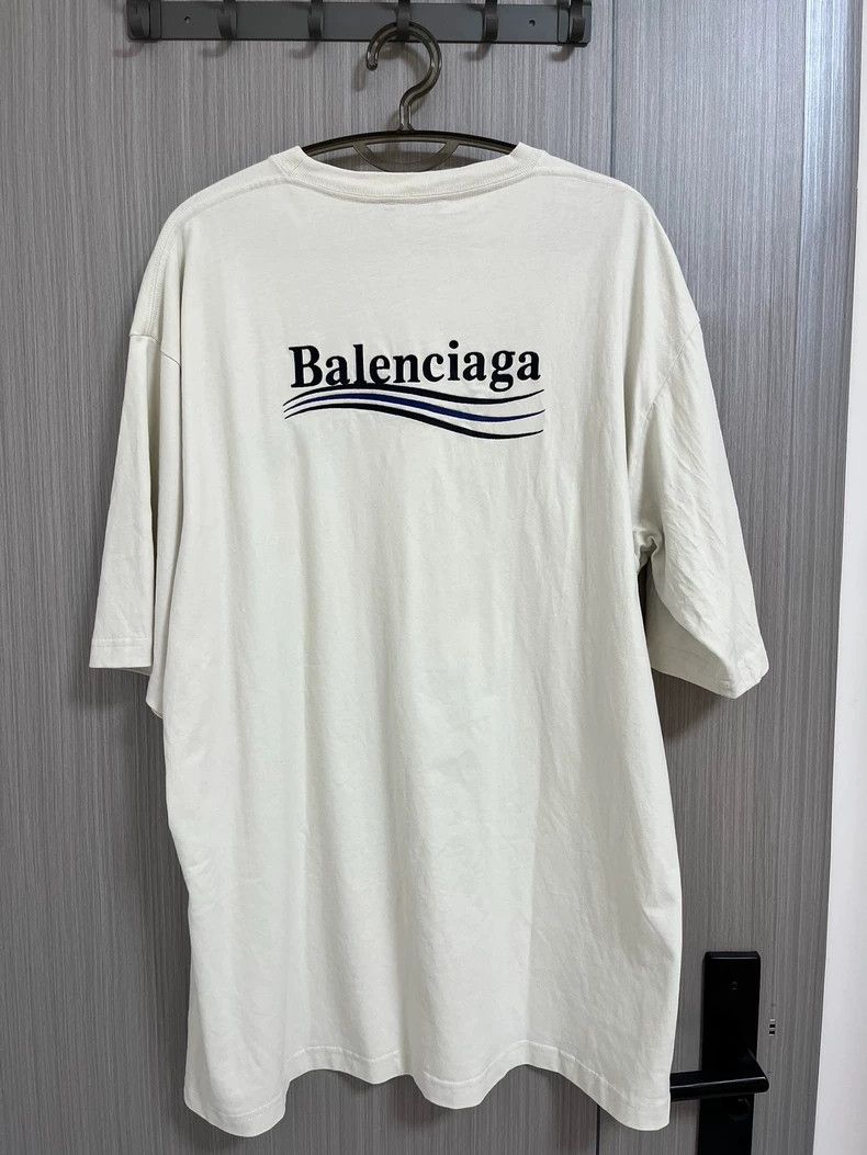 Balenciaga Balenciaga Wave short sleeve black and blue embroidered lo Size US M / EU 48-50 / 2 - 1 Thumbnail