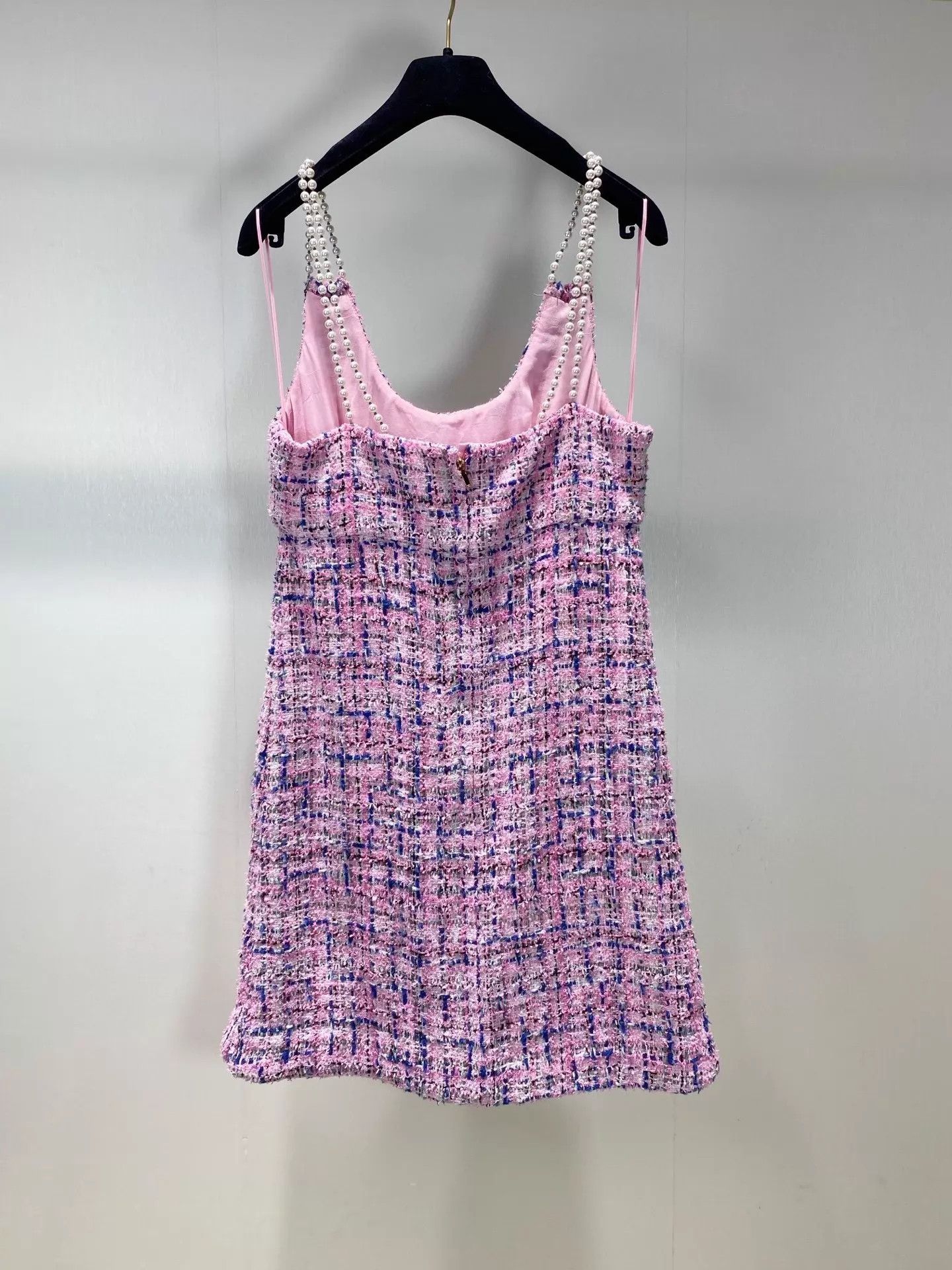Chanel Chanel Pink Tweed Pearl Strap Dress 38 98 New Size S / US 4 / IT 40 - 3 Thumbnail