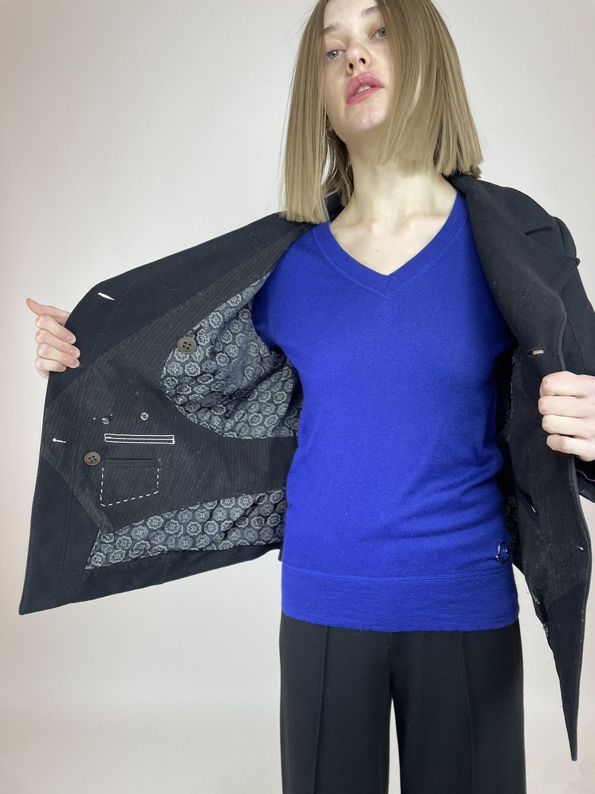 Hugo Boss Hugo Boss Wool coat Double-breasted Women’s size 40 Size S / US 4 / IT 40 - 8 Thumbnail