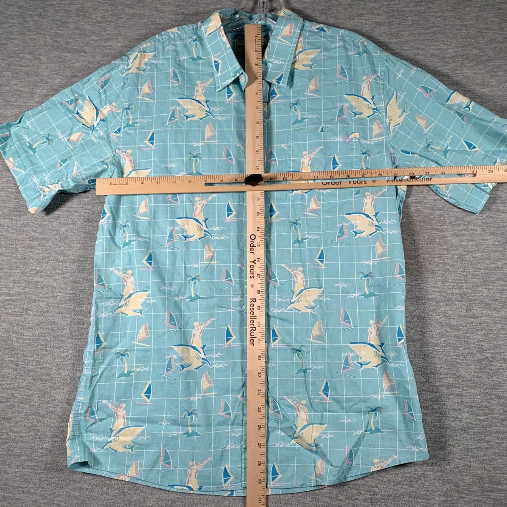 Vintage Tipsy Elves Mens Large Blue Shark Sailboat Hawaiian Shirt Size Cotton Button Up Size US L / EU 52-54 / 3 - 7 Thumbnail